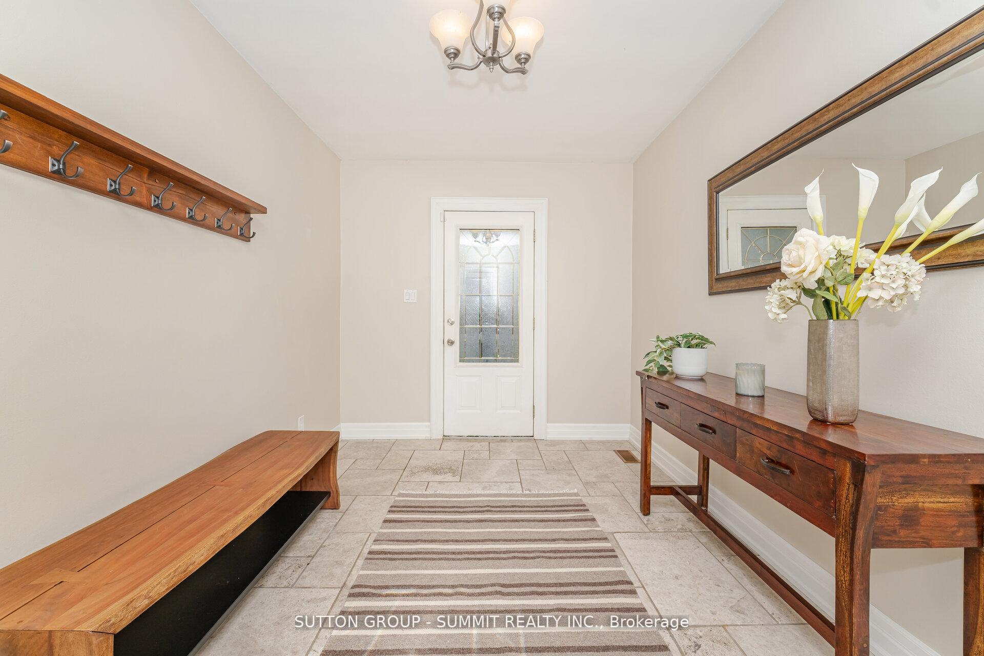 Photo 4 of 1175 Kane Road, Mississauga, Lorne Park — HOMEH