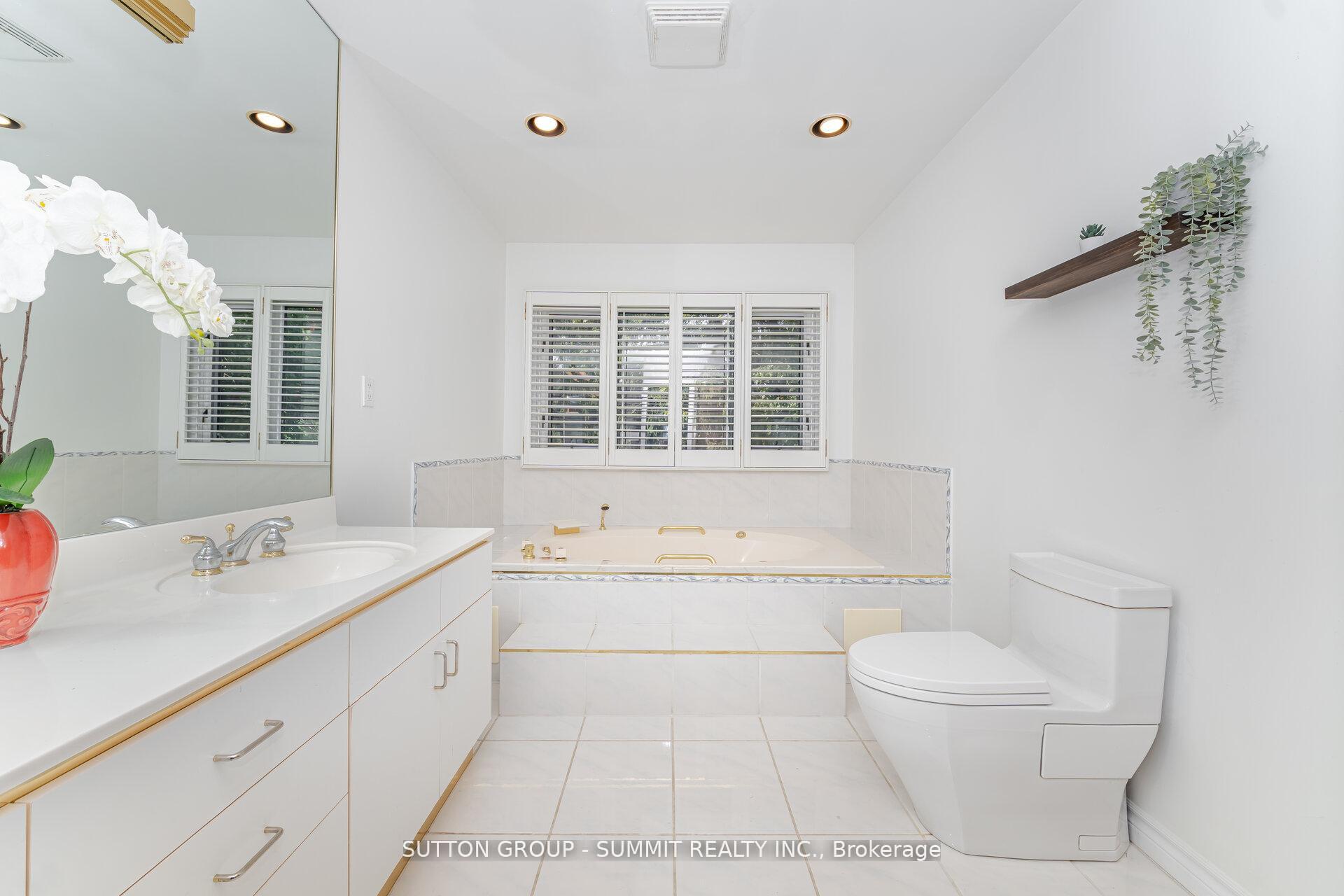 Photo 25 of 1175 Kane Road, Mississauga, Lorne Park — HOMEH