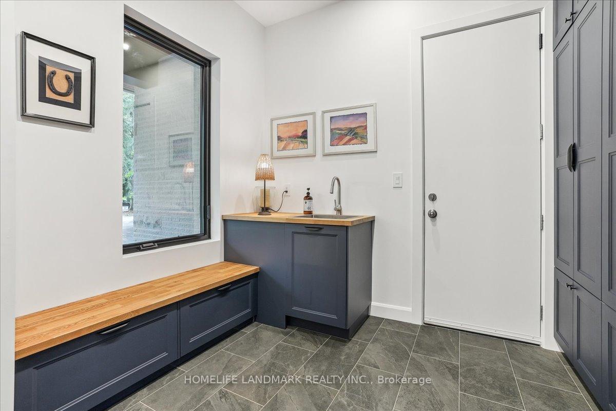 Photo 19 of 114 Reding Road, Hamilton, Ancaster — HOMEH