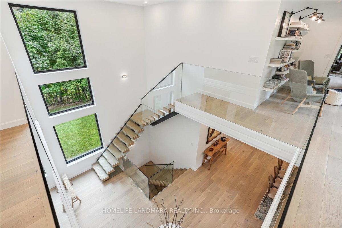 Photo 23 of 114 Reding Road, Hamilton, Ancaster — HOMEH