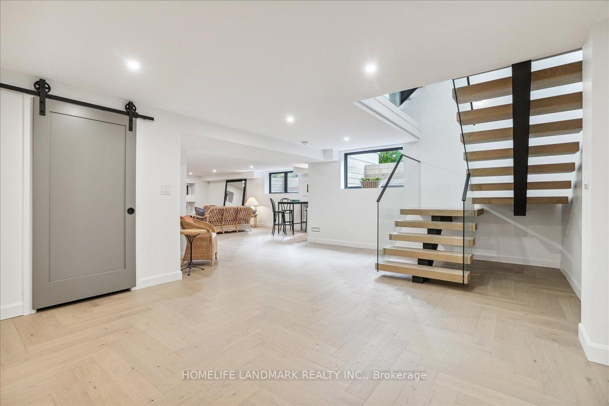 Photo 39 of 114 Reding Road, Hamilton, Ancaster — HOMEH