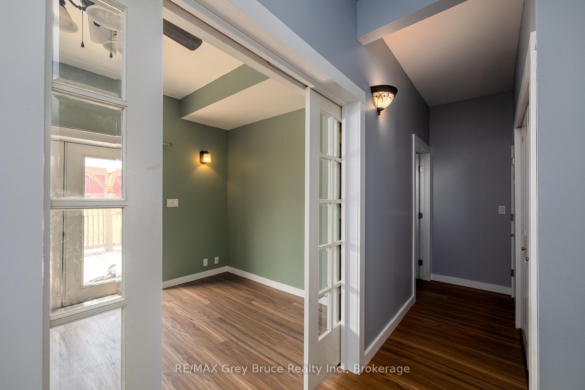 Photo 7 of 74 Yonge Street S, Arran-Elderslie — HOMEH