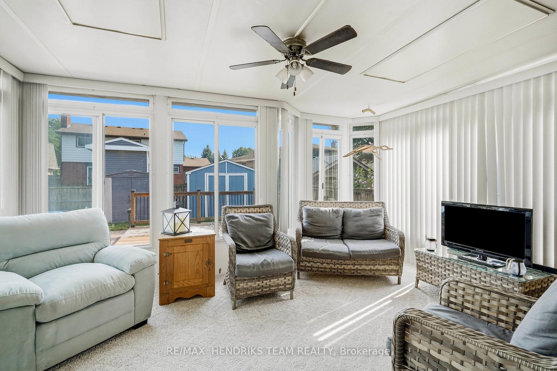 Photo 17 of 4 Royal Orchard Crescent, St. Catharines, Lakeport — HOMEH