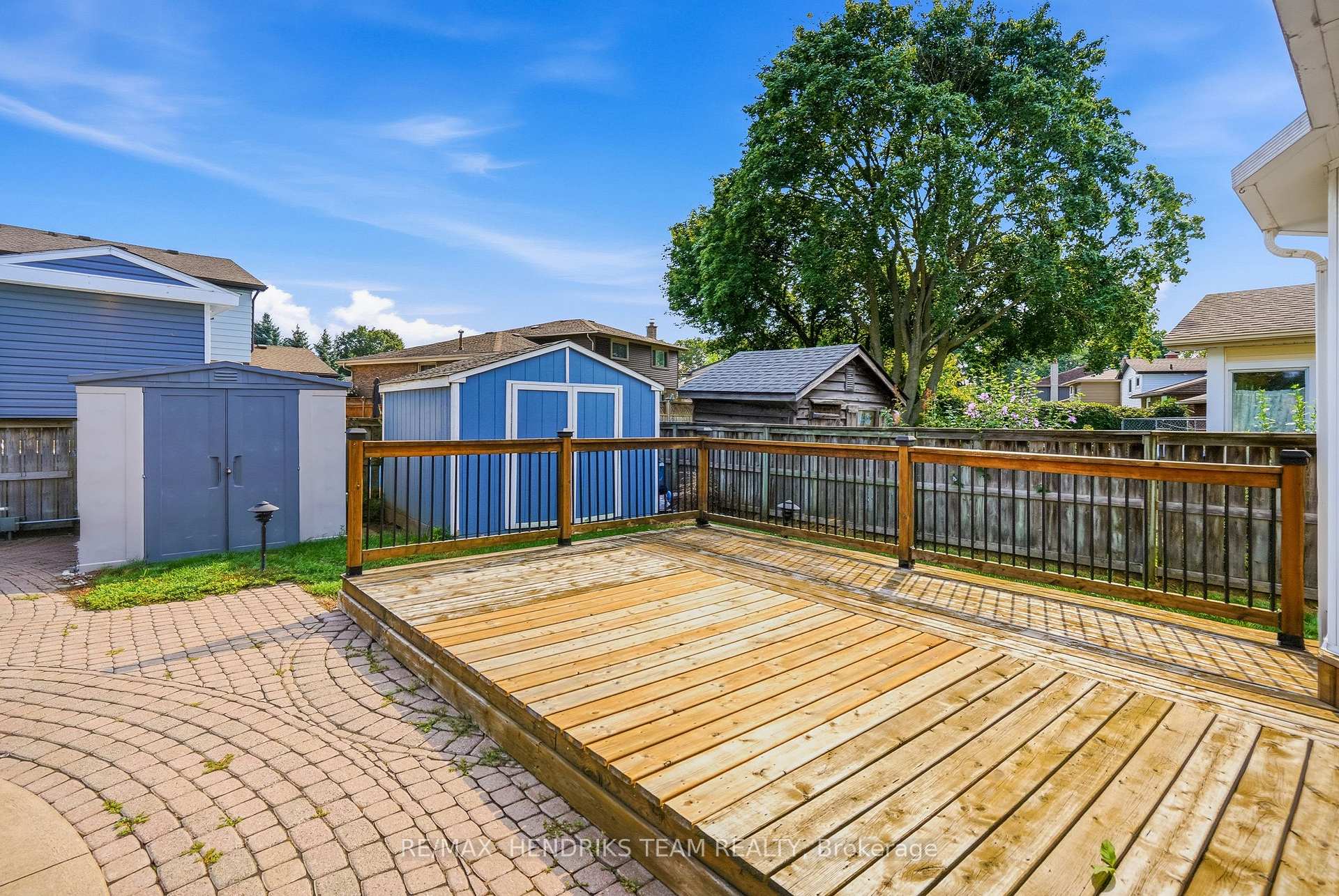 Photo 33 of 4 Royal Orchard Crescent, St. Catharines, Lakeport — HOMEH