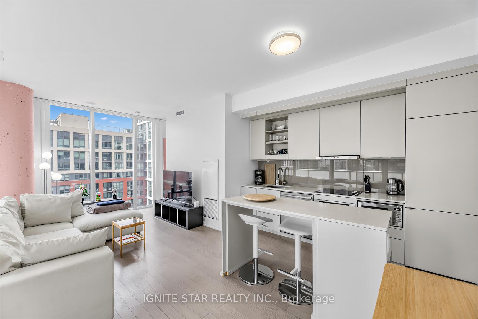 Photo 9 of Unit 1509, 101 Peter Street W, Toronto, Waterfront Communities — HOMEH