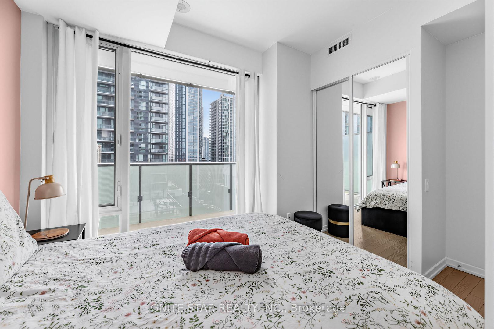 Photo 15 of Unit 1509, 101 Peter Street W, Toronto, Waterfront Communities — HOMEH