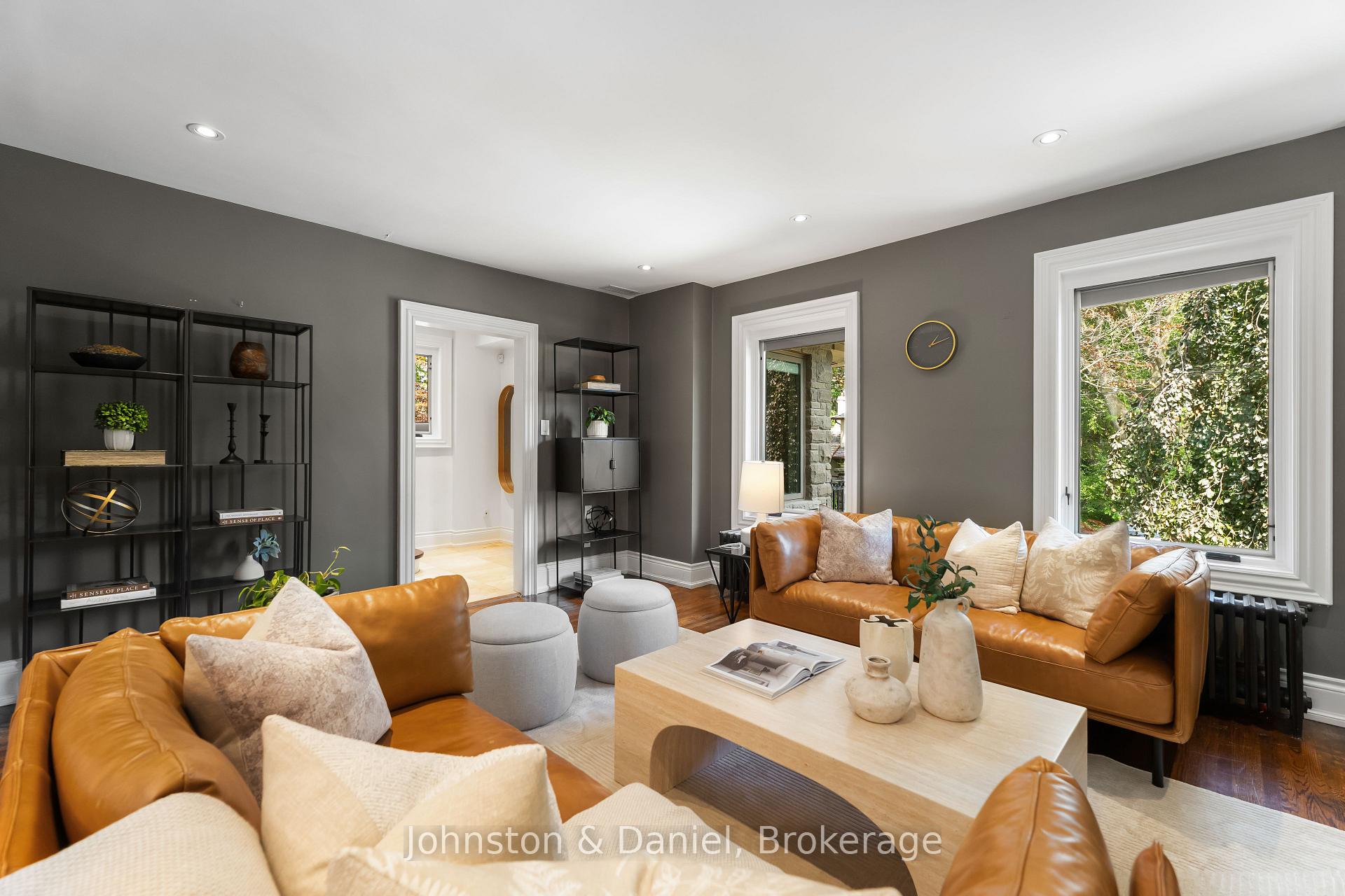 Photo 16 of 77 Lawrence Crescent, Toronto, Lawrence Park South — HOMEH