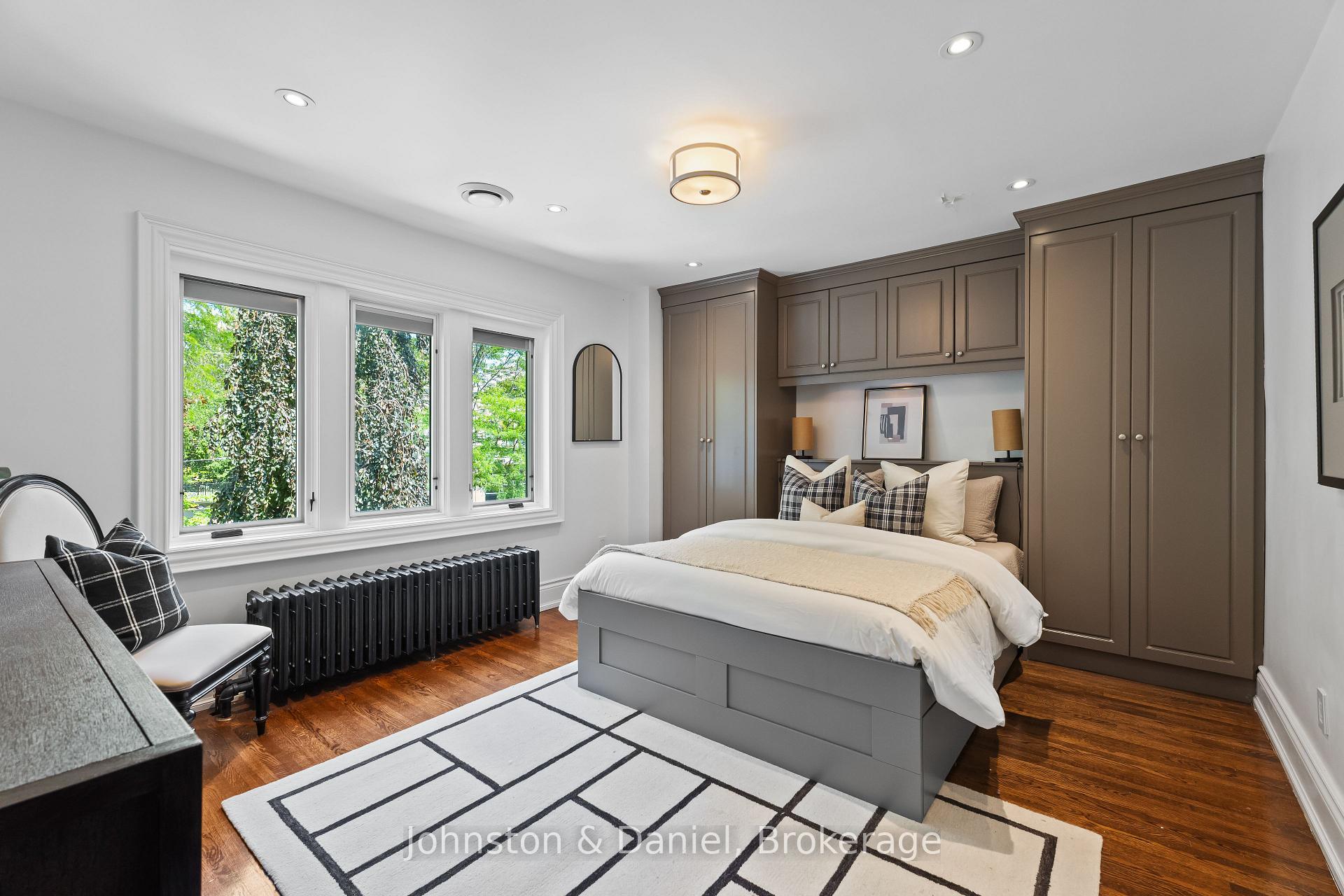 Photo 25 of 77 Lawrence Crescent, Toronto, Lawrence Park South — HOMEH