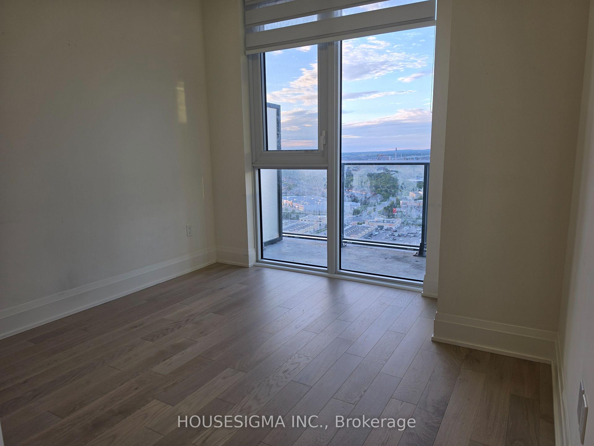 Photo 12 of Unit PH 218, 9000 Jane Street, Vaughan, Vellore Village — HOMEH