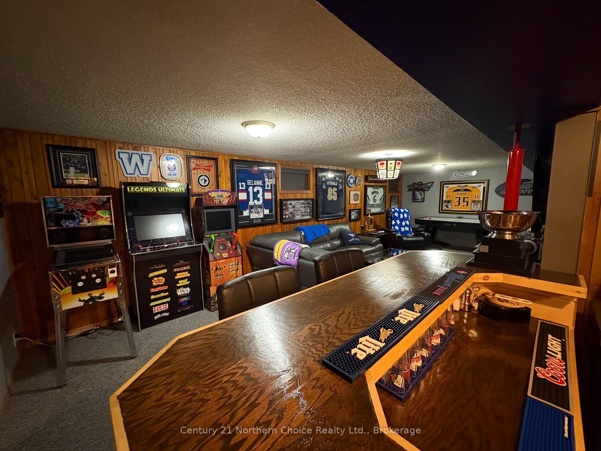 Photo 11 of 311 Ottawa Street S, Kenora, Keewatin — HOMEH