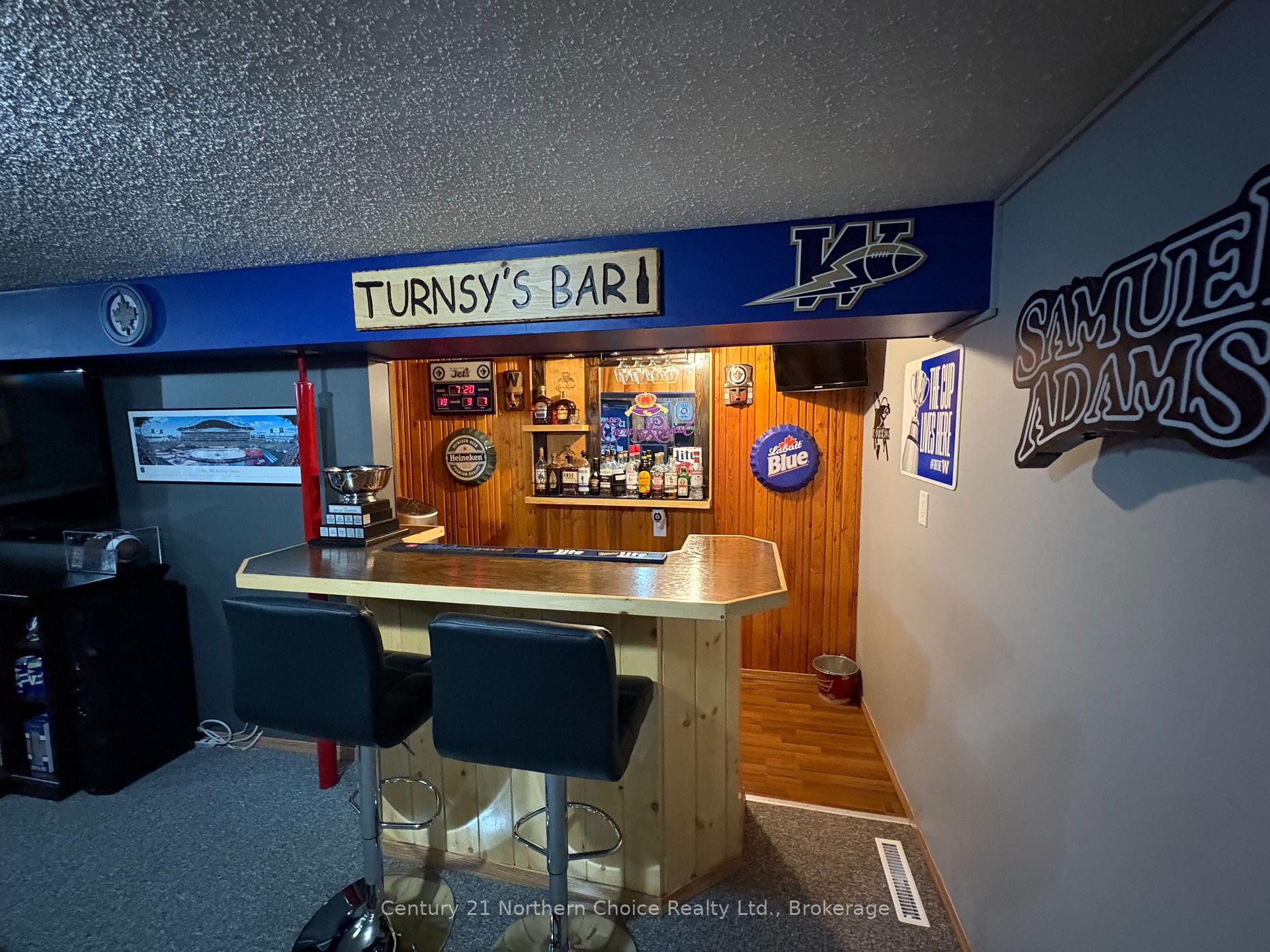 Photo 12 of 311 Ottawa Street S, Kenora, Keewatin — HOMEH