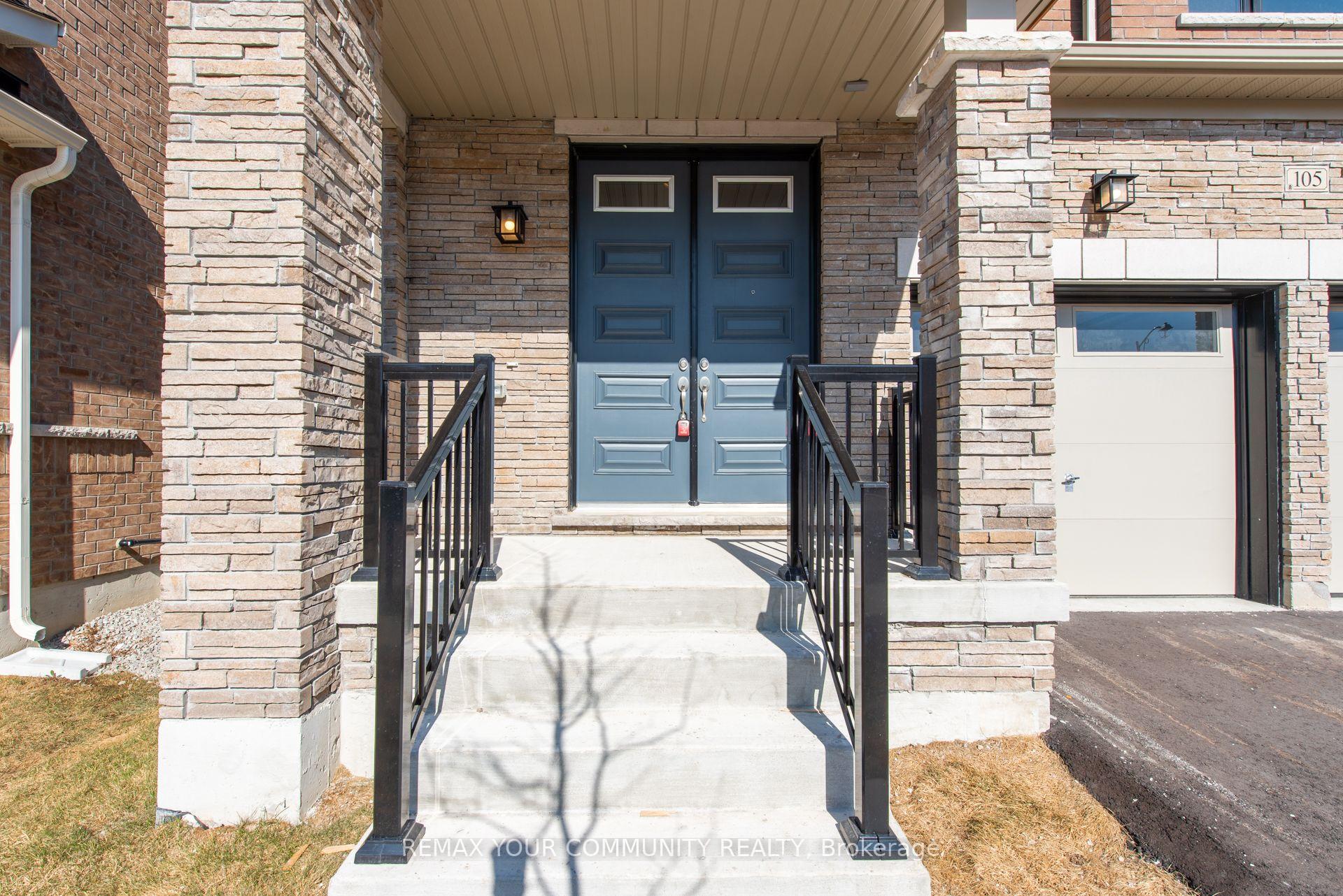 Photo 3 of 105 Bearberry Road, Springwater, Midhurst — HOMEH