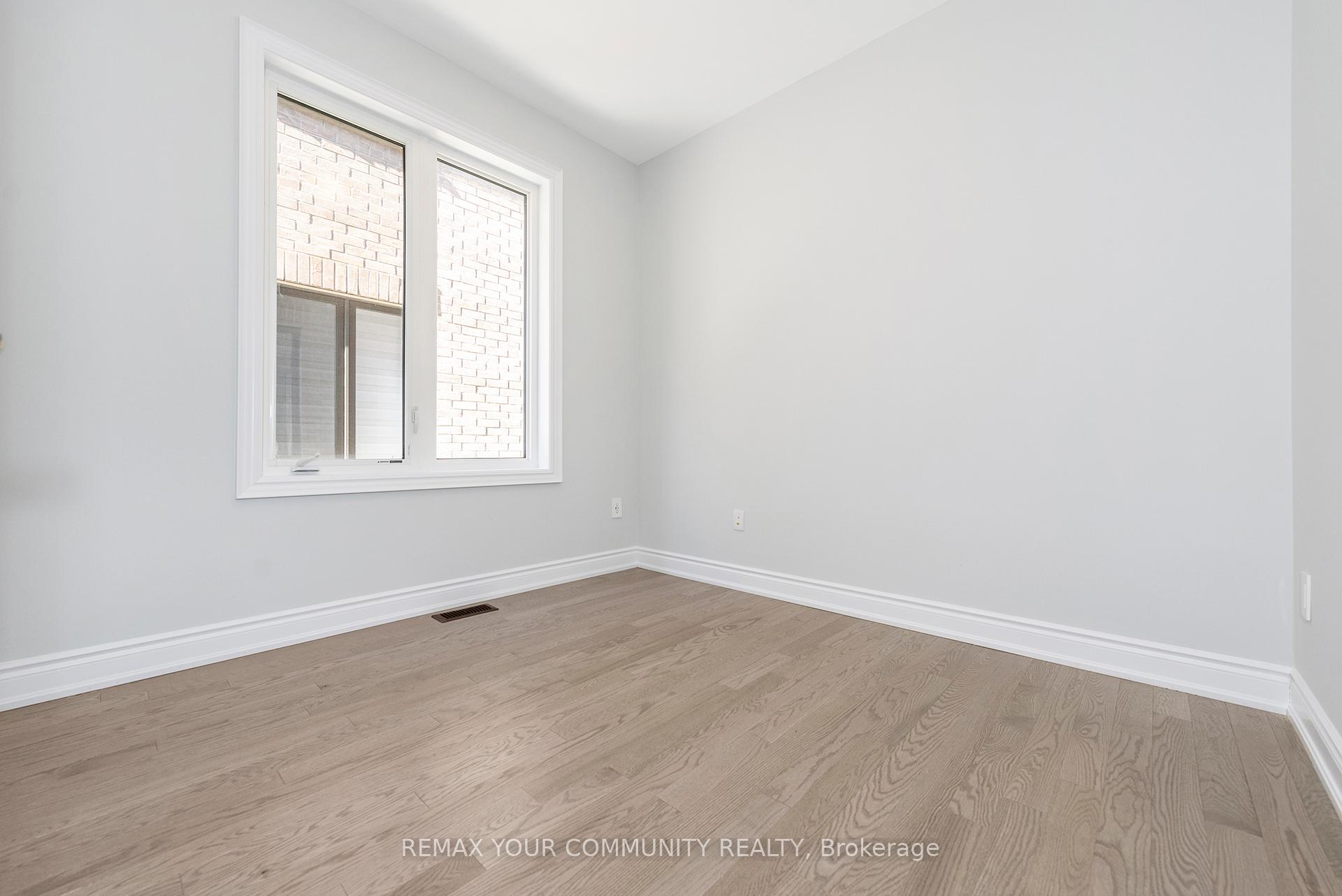 Photo 6 of 105 Bearberry Road, Springwater, Midhurst — HOMEH