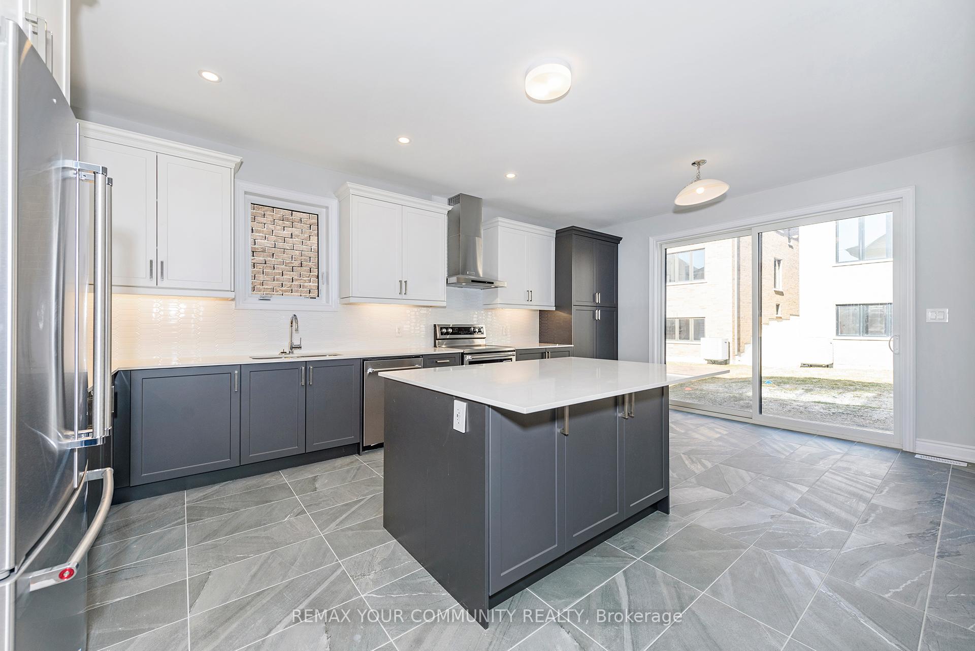 Photo 11 of 105 Bearberry Road, Springwater, Midhurst — HOMEH