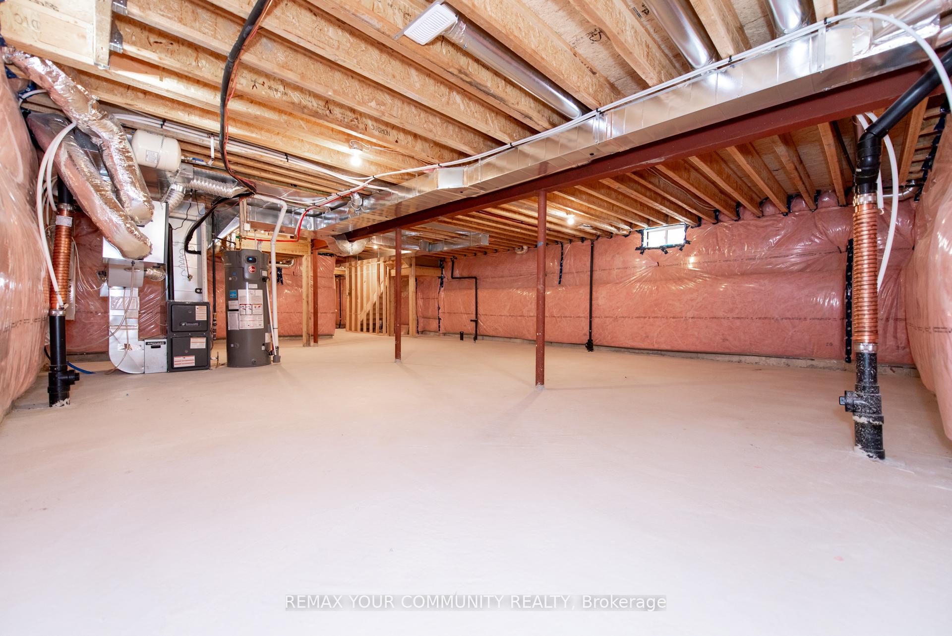 Photo 20 of 105 Bearberry Road, Springwater, Midhurst — HOMEH