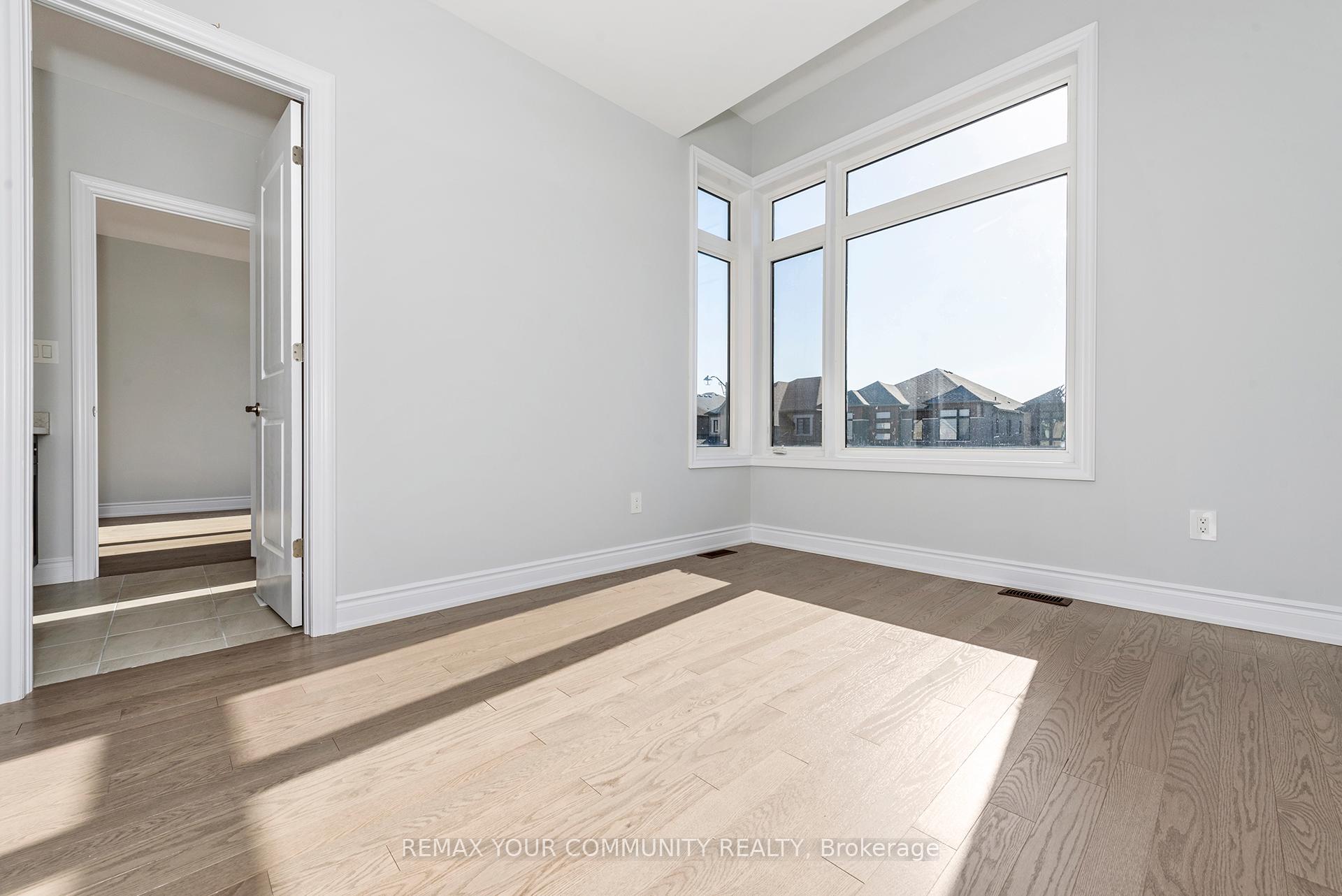 Photo 22 of 105 Bearberry Road, Springwater, Midhurst — HOMEH