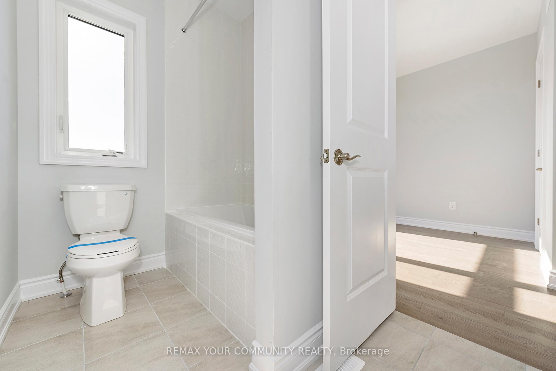Photo 26 of 105 Bearberry Road, Springwater, Midhurst — HOMEH