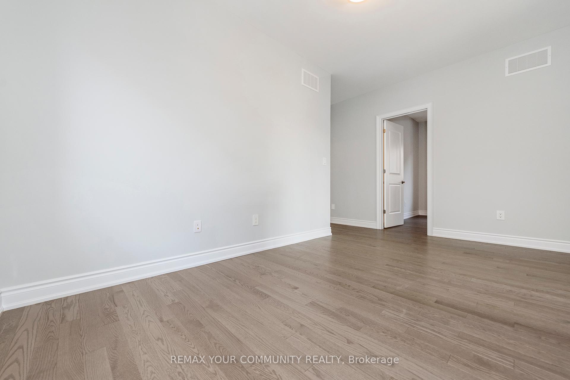 Photo 33 of 105 Bearberry Road, Springwater, Midhurst — HOMEH