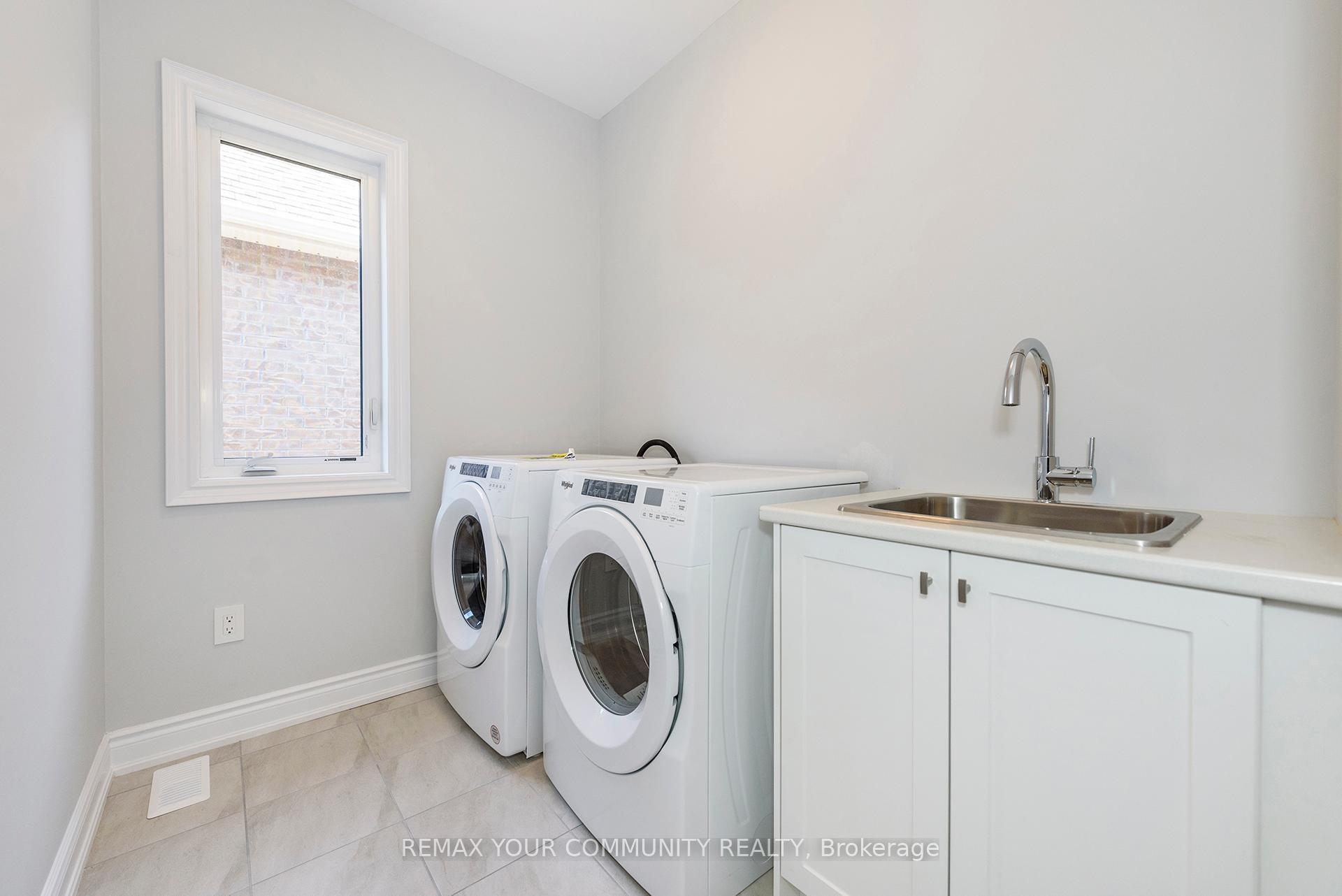 Photo 40 of 105 Bearberry Road, Springwater, Midhurst — HOMEH