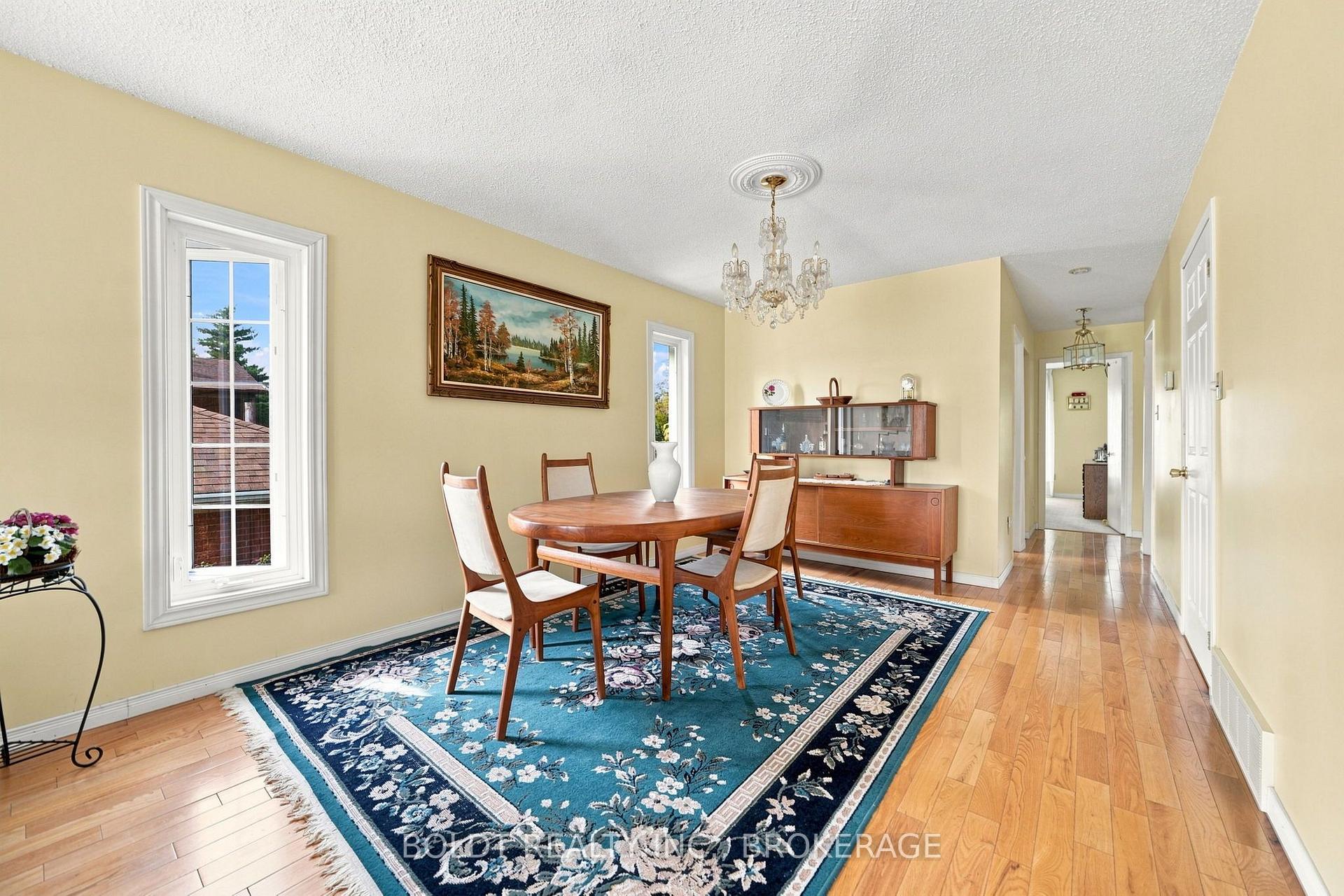 Photo 8 of 233 Fruitland Road, Hamilton, Stoney Creek — HOMEH