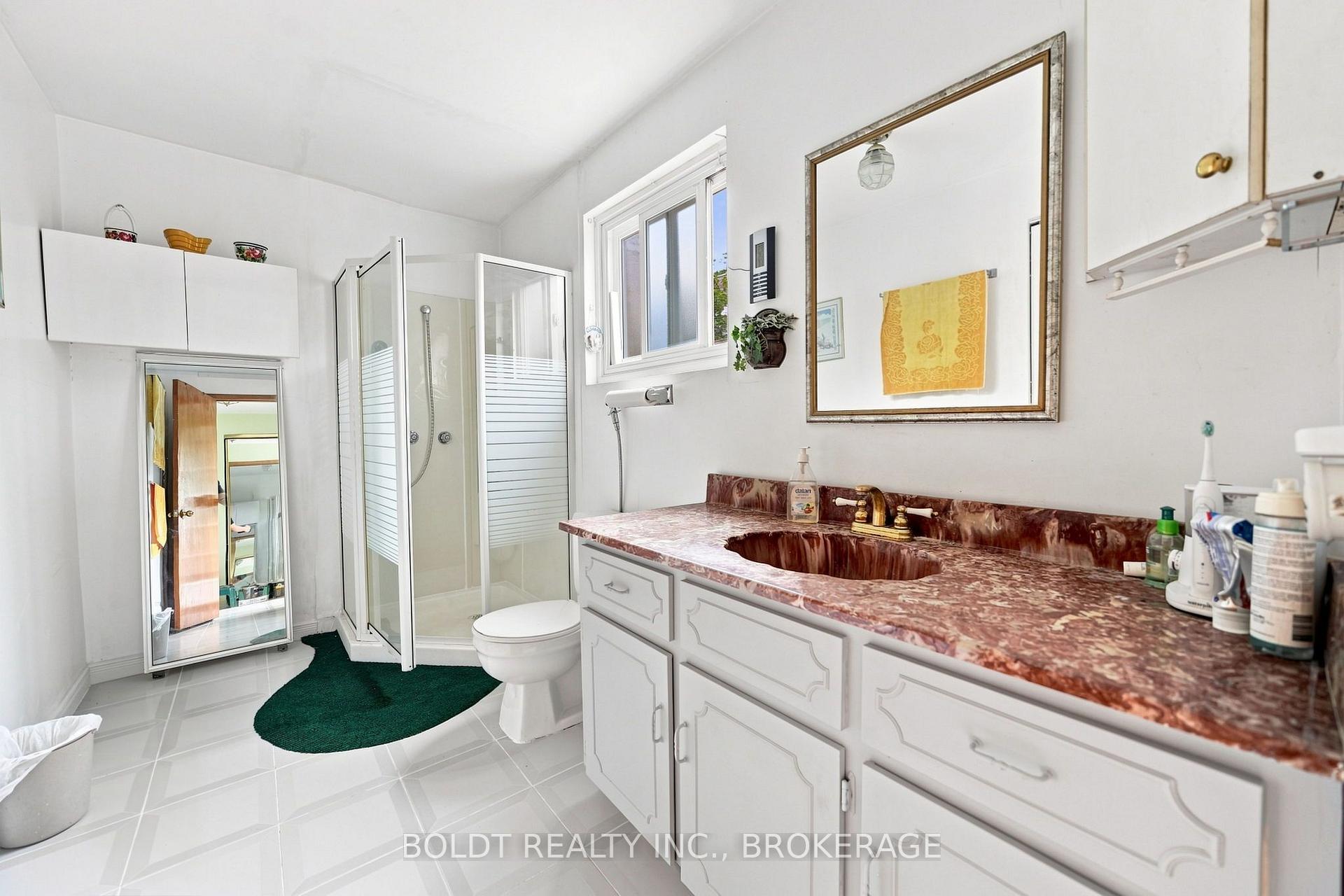Photo 20 of 233 Fruitland Road, Hamilton, Stoney Creek — HOMEH