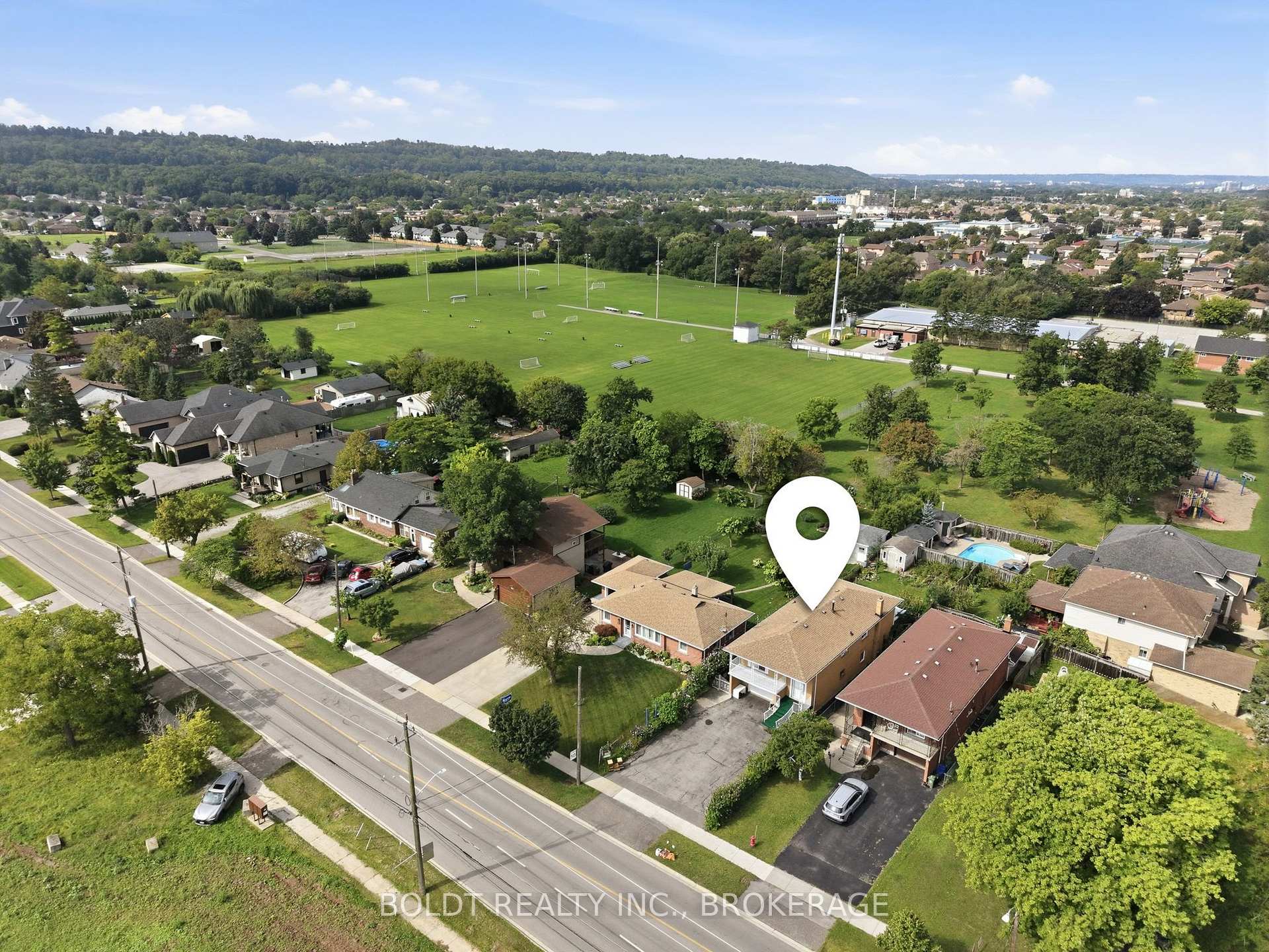 Photo 33 of 233 Fruitland Road, Hamilton, Stoney Creek — HOMEH