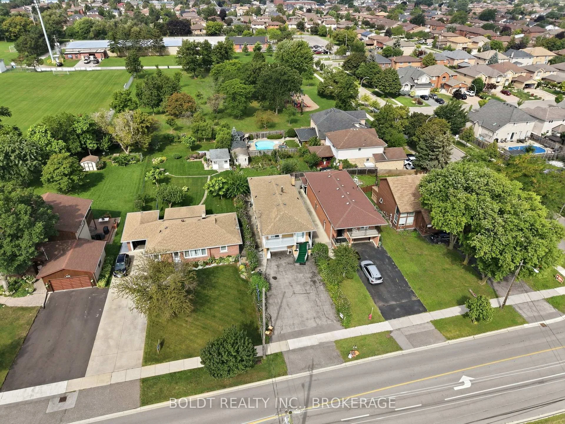 Photo 35 of 233 Fruitland Road, Hamilton, Stoney Creek — HOMEH