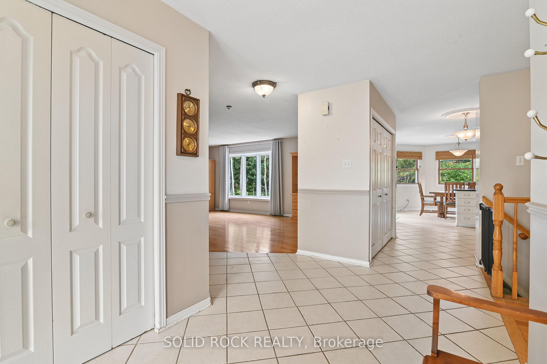 Photo 5 of 5663 Ferdinand Street, Ottawa, Osgoode — HOMEH