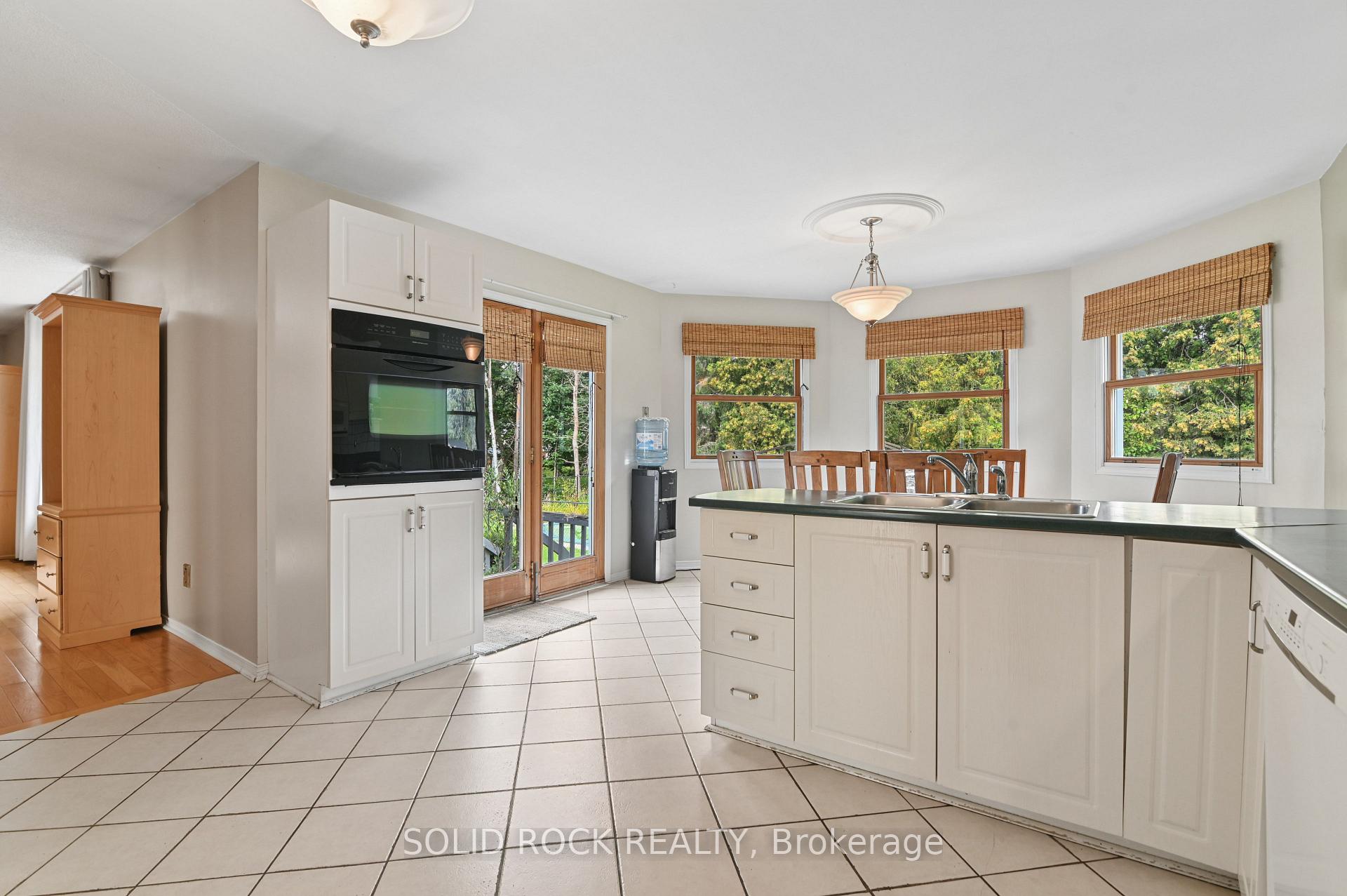 Photo 13 of 5663 Ferdinand Street, Ottawa, Osgoode — HOMEH