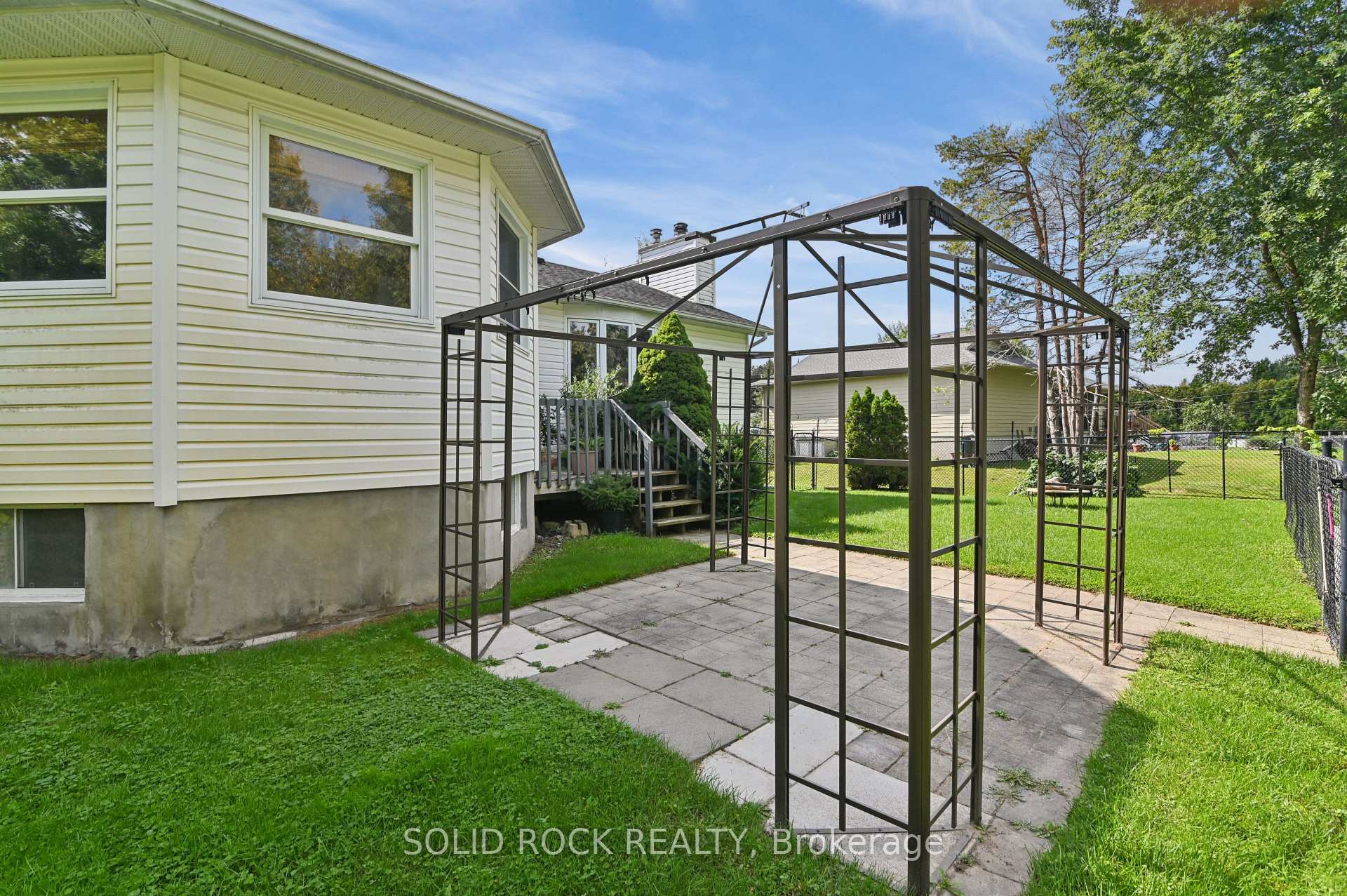 Photo 34 of 5663 Ferdinand Street, Ottawa, Osgoode — HOMEH