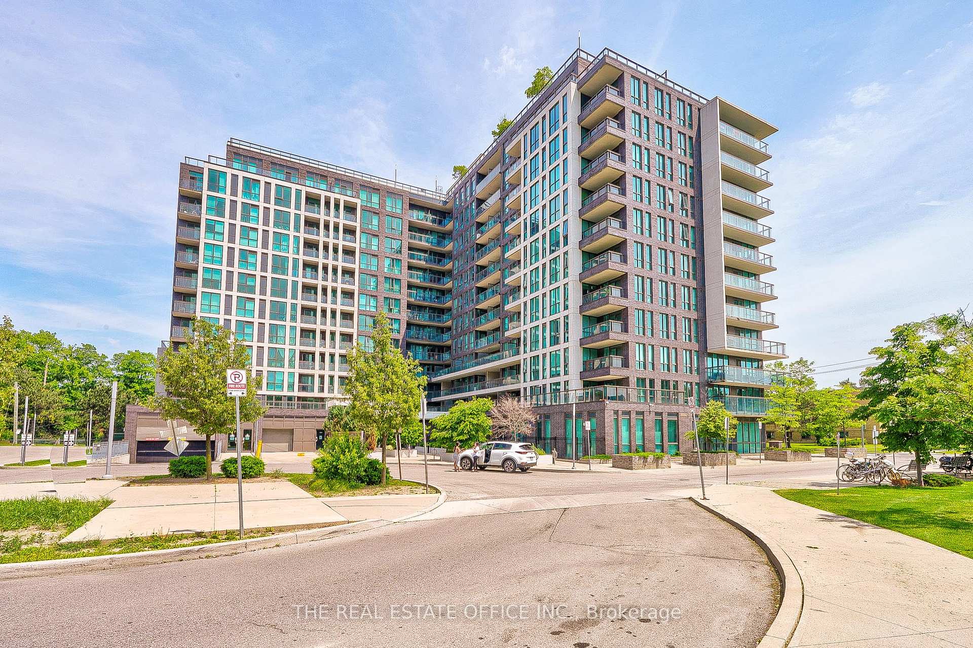 Photo 1 of Unit 715, 80 Esther Lorrie Drive, Etobicoke, West Humber-Clairville — HOMEH