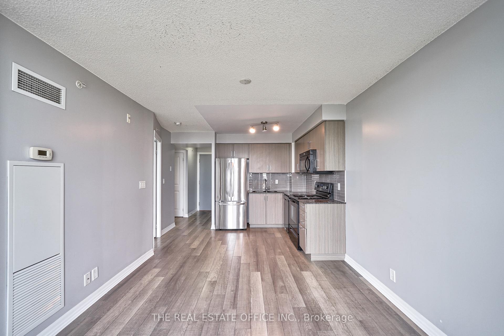 Photo 3 of Unit 715, 80 Esther Lorrie Drive, Etobicoke, West Humber-Clairville — HOMEH