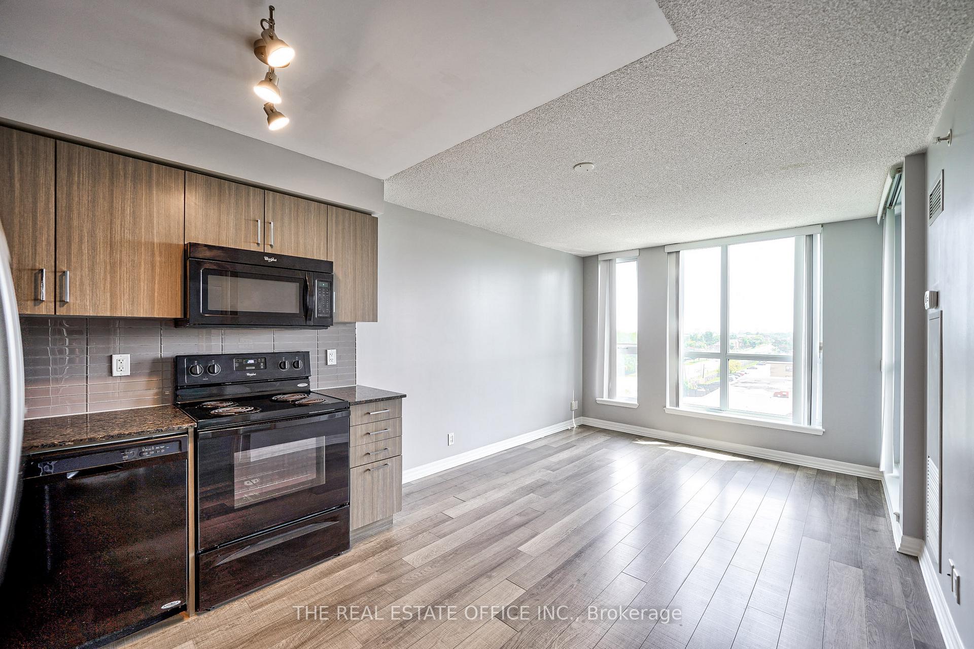 Photo 6 of Unit 715, 80 Esther Lorrie Drive, Etobicoke, West Humber-Clairville — HOMEH
