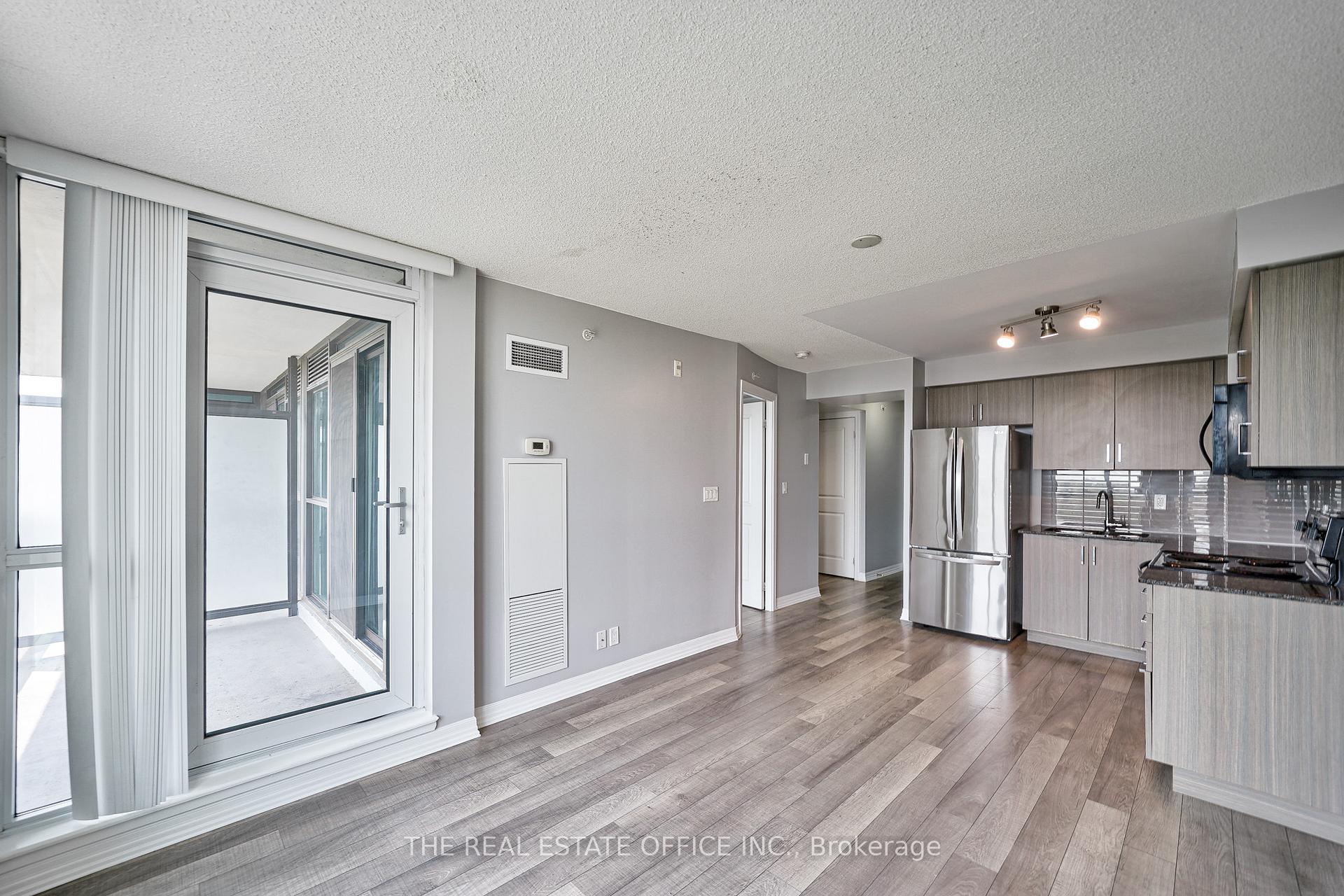 Photo 9 of Unit 715, 80 Esther Lorrie Drive, Etobicoke, West Humber-Clairville — HOMEH