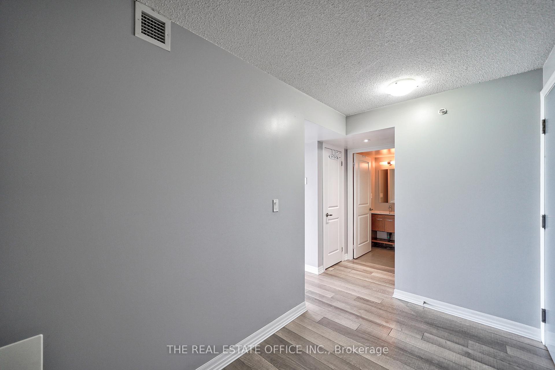 Photo 18 of Unit 715, 80 Esther Lorrie Drive, Etobicoke, West Humber-Clairville — HOMEH
