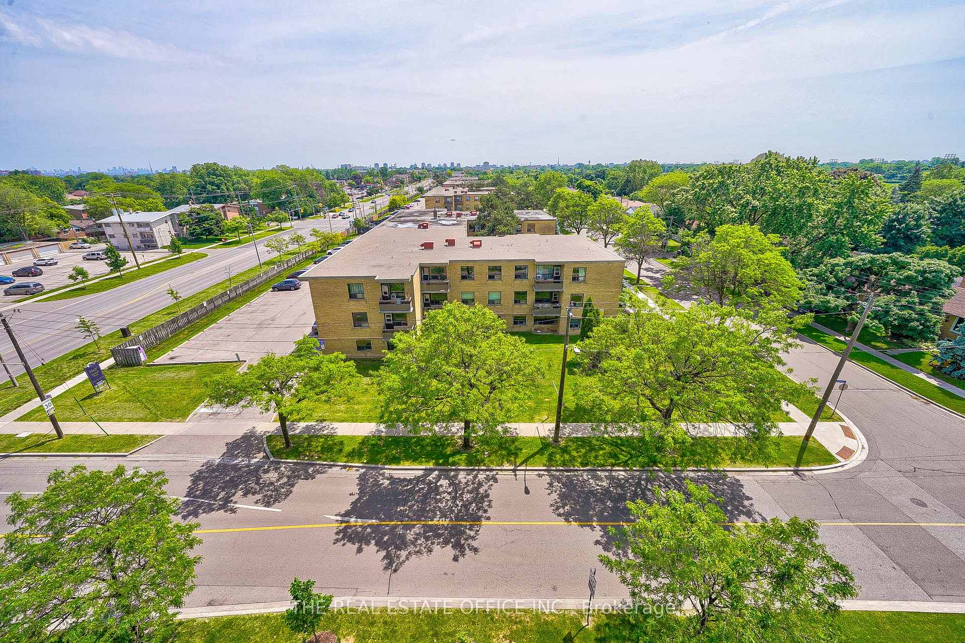 Photo 29 of Unit 715, 80 Esther Lorrie Drive, Etobicoke, West Humber-Clairville — HOMEH