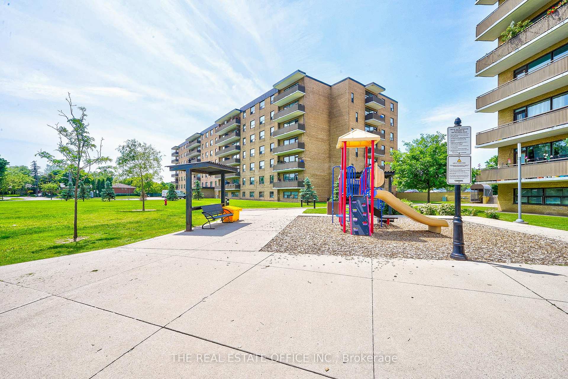Photo 32 of Unit 715, 80 Esther Lorrie Drive, Etobicoke, West Humber-Clairville — HOMEH