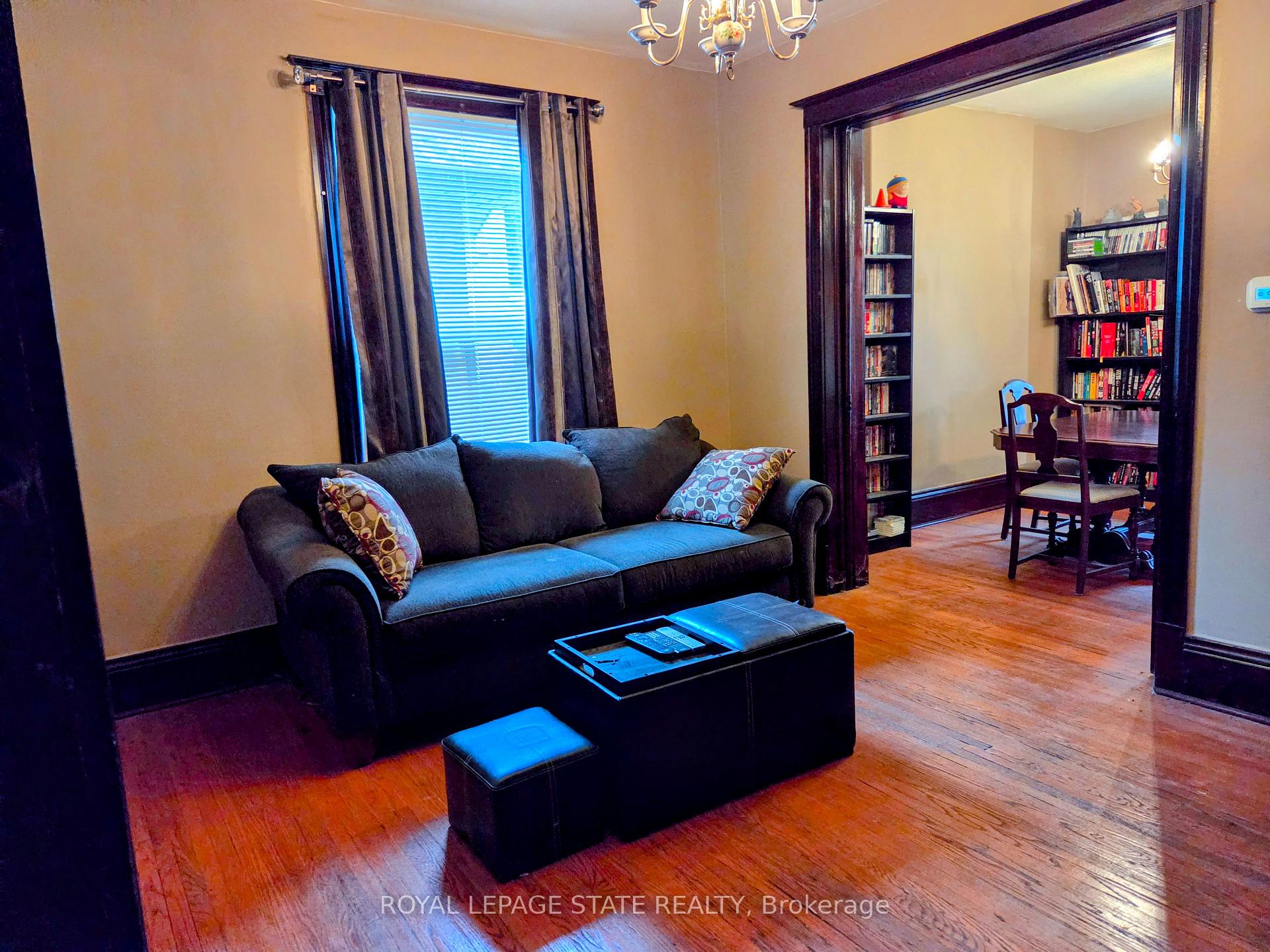 Photo 6 of 72 Emerald Street N, Hamilton, Landsdale — HOMEH