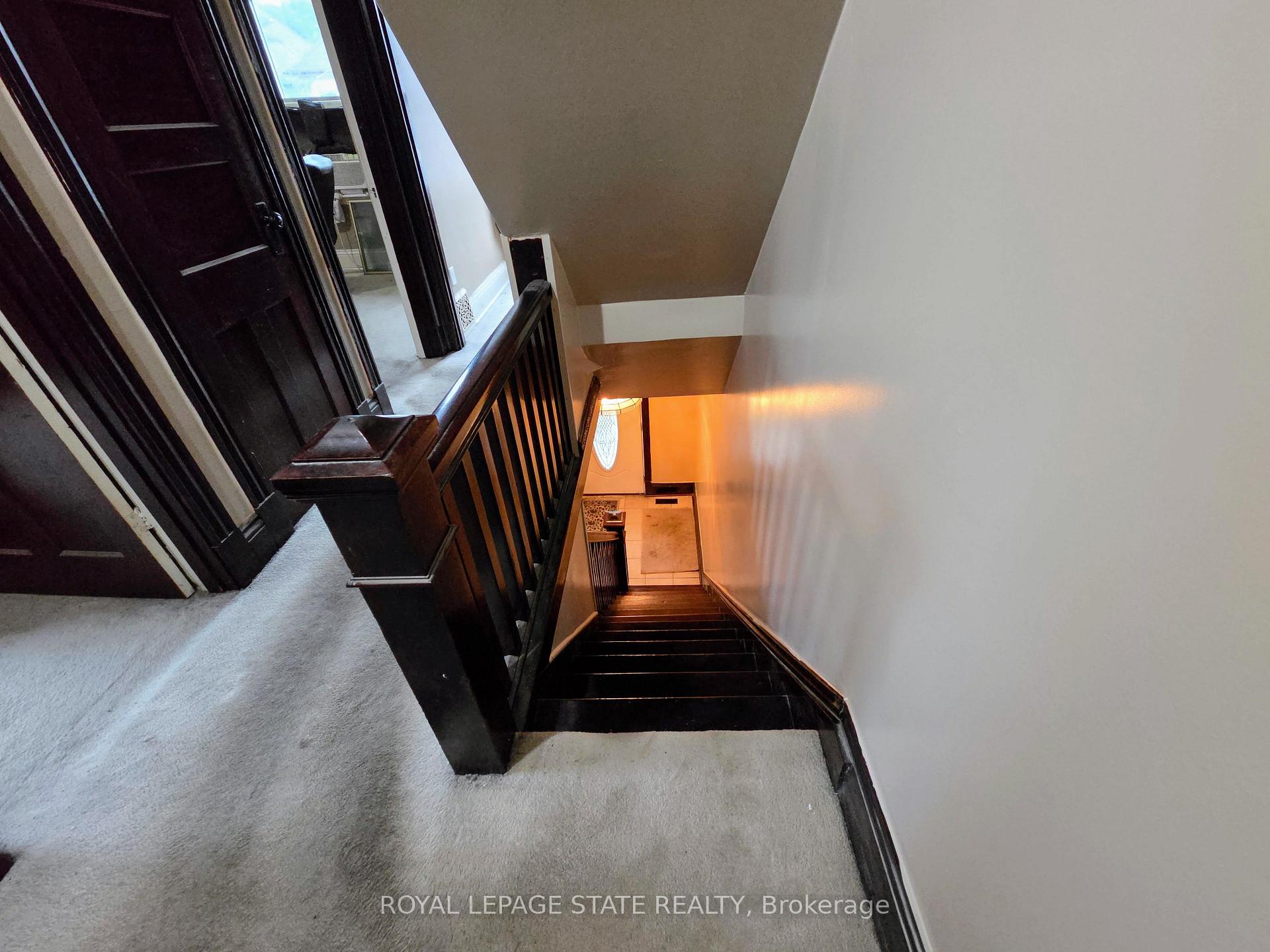 Photo 13 of 72 Emerald Street N, Hamilton, Landsdale — HOMEH