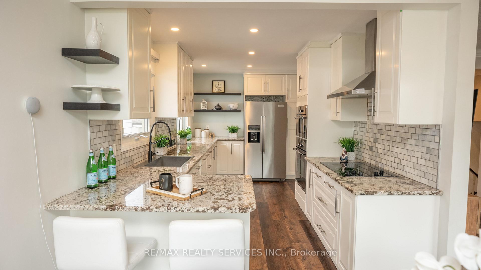 Photo 17 of 3469 Caplan Crescent, Burlington, Roseland — HOMEH