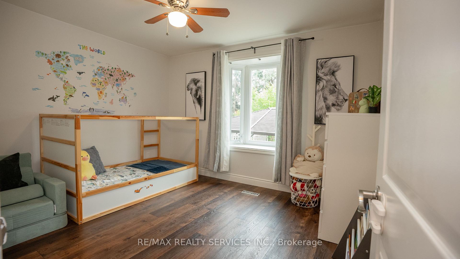 Photo 43 of 3469 Caplan Crescent, Burlington, Roseland — HOMEH