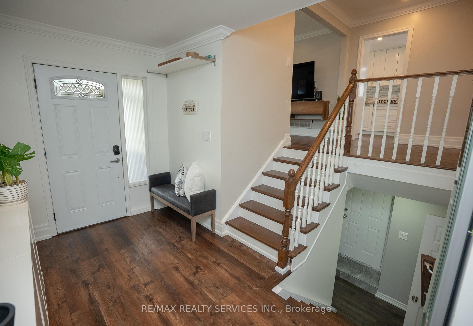 Photo 55 of 3469 Caplan Crescent, Burlington, Roseland — HOMEH