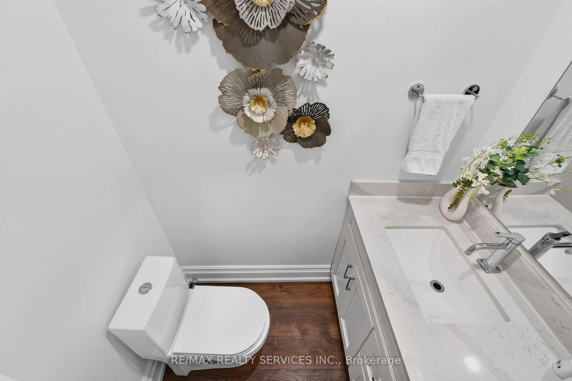 Photo 32 of 3469 Caplan Crescent, Burlington, Roseland — HOMEH