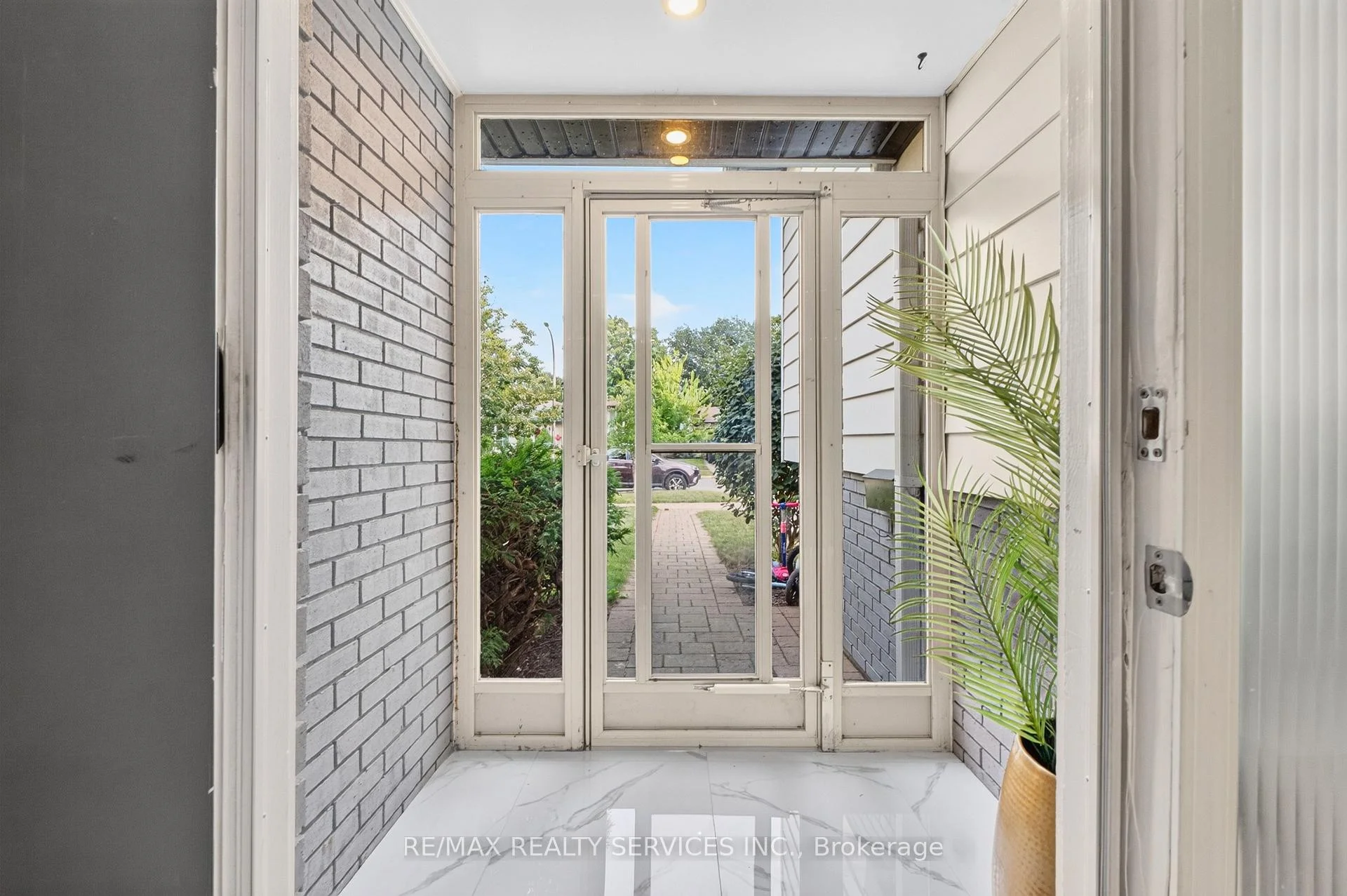 Photo 87 of 3469 Caplan Crescent, Burlington, Roseland — HOMEH
