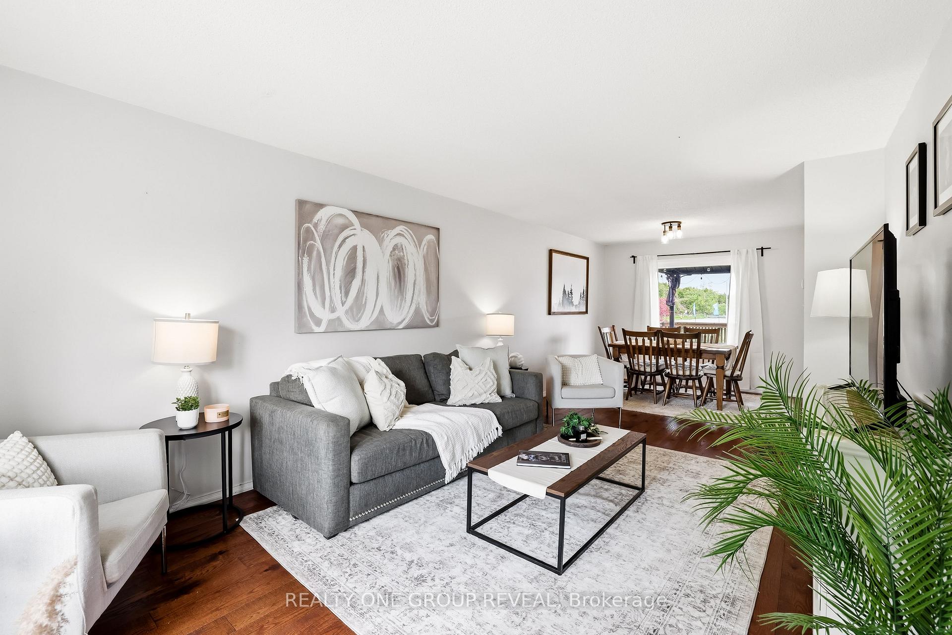 Photo 8 of 2 Mancini Dr, Kawartha Lakes, Woodville — HOMEH