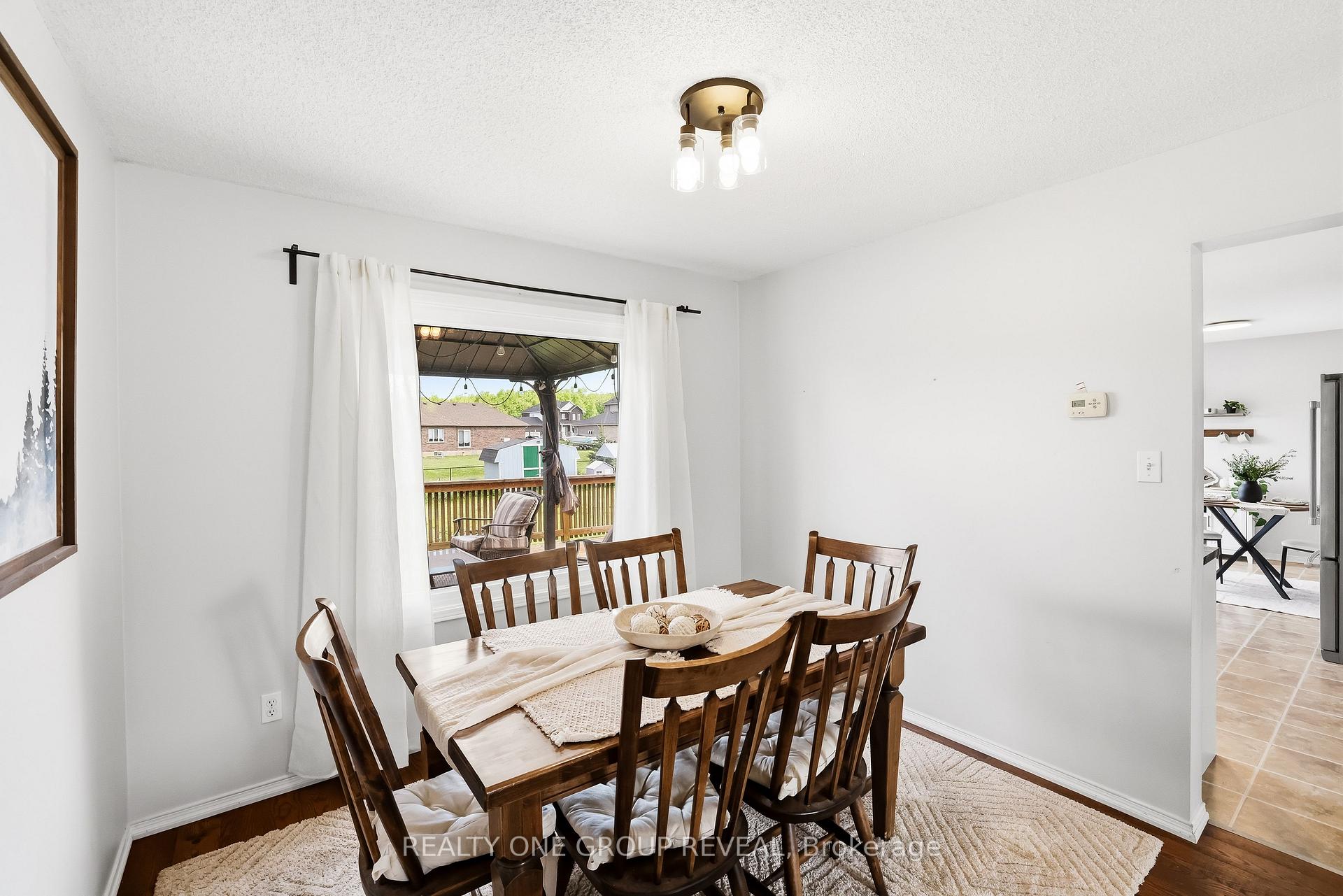 Photo 13 of 2 Mancini Dr, Kawartha Lakes, Woodville — HOMEH
