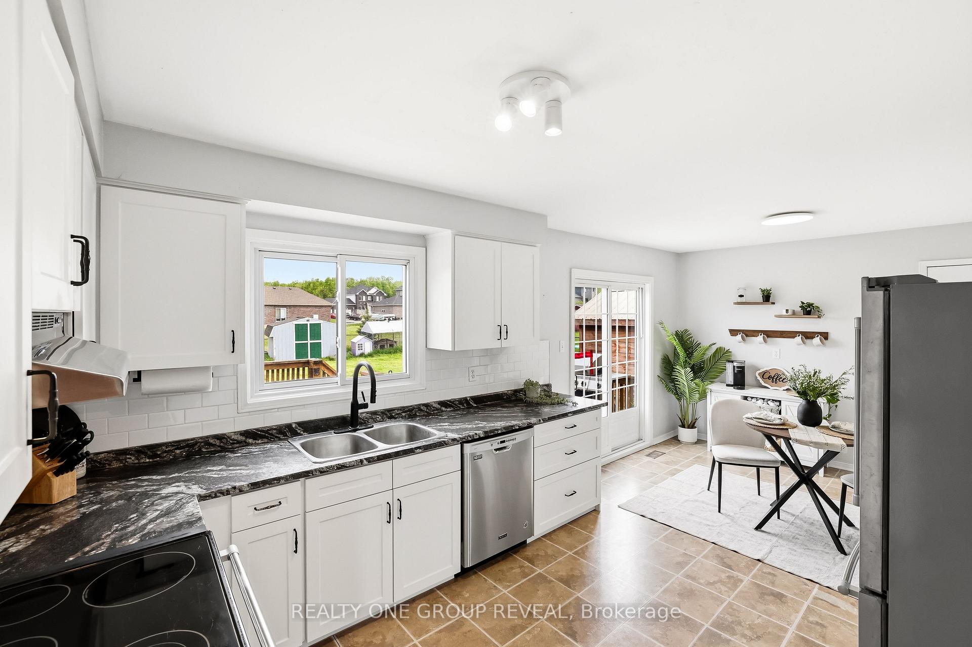 Photo 15 of 2 Mancini Dr, Kawartha Lakes, Woodville — HOMEH