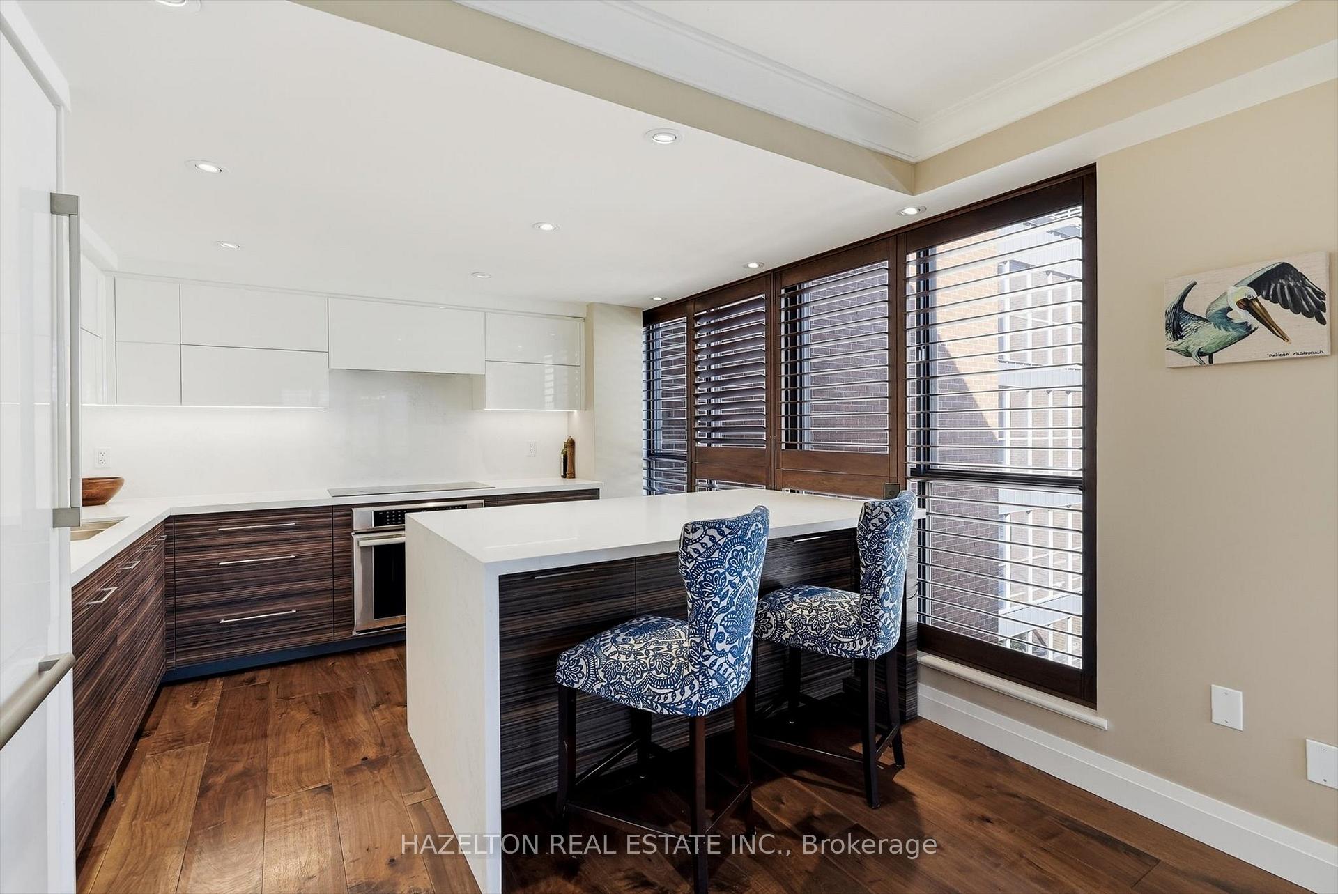 Photo 7 of Unit 608, 164 Cumberland Street, Toronto, The Annex — HOMEH