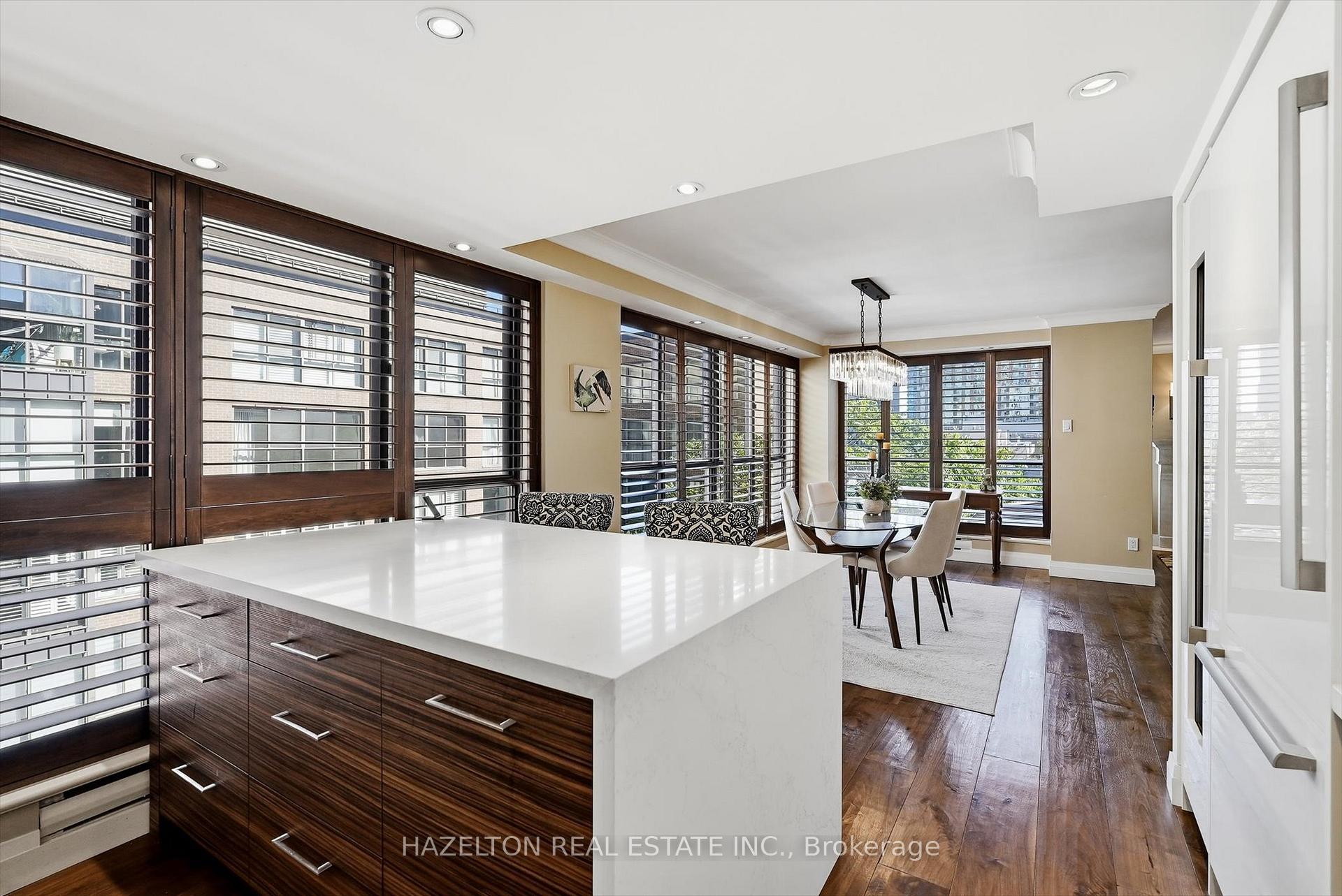 Photo 10 of Unit 608, 164 Cumberland Street, Toronto, The Annex — HOMEH