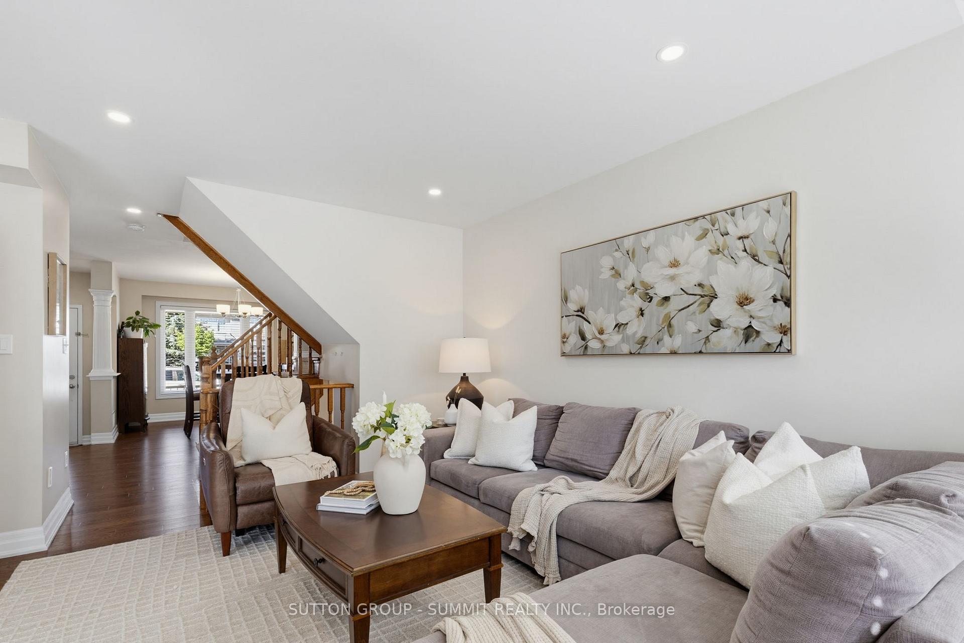 Photo 8 of 2163 Sutton Drive, Burlington, Orchard — HOMEH